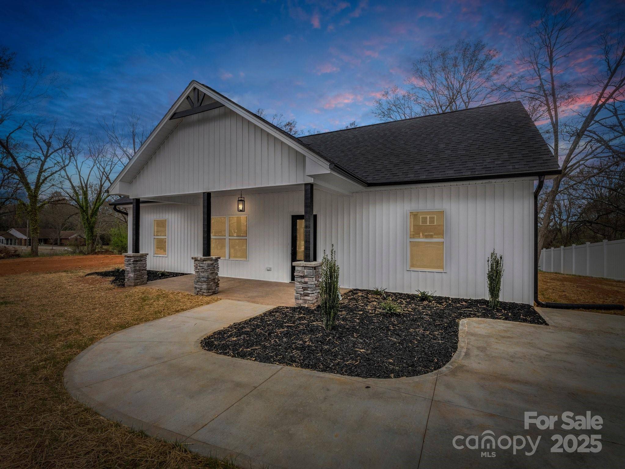Shelby, NC 28150,1313 Gidney ST