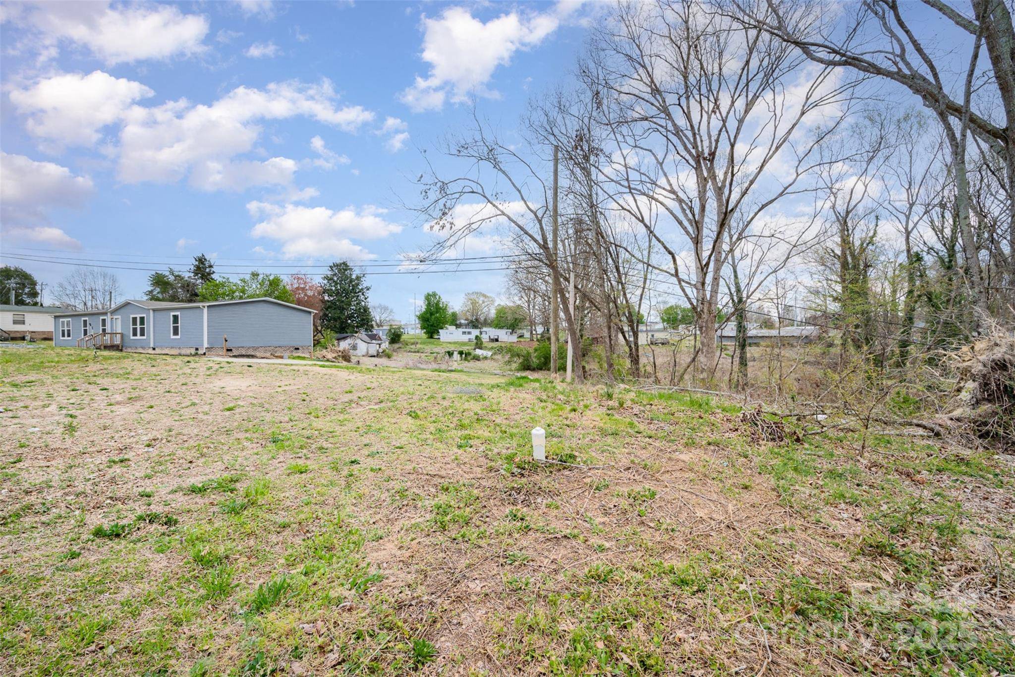 Kings Mountain, NC 28086,105 Crown CT