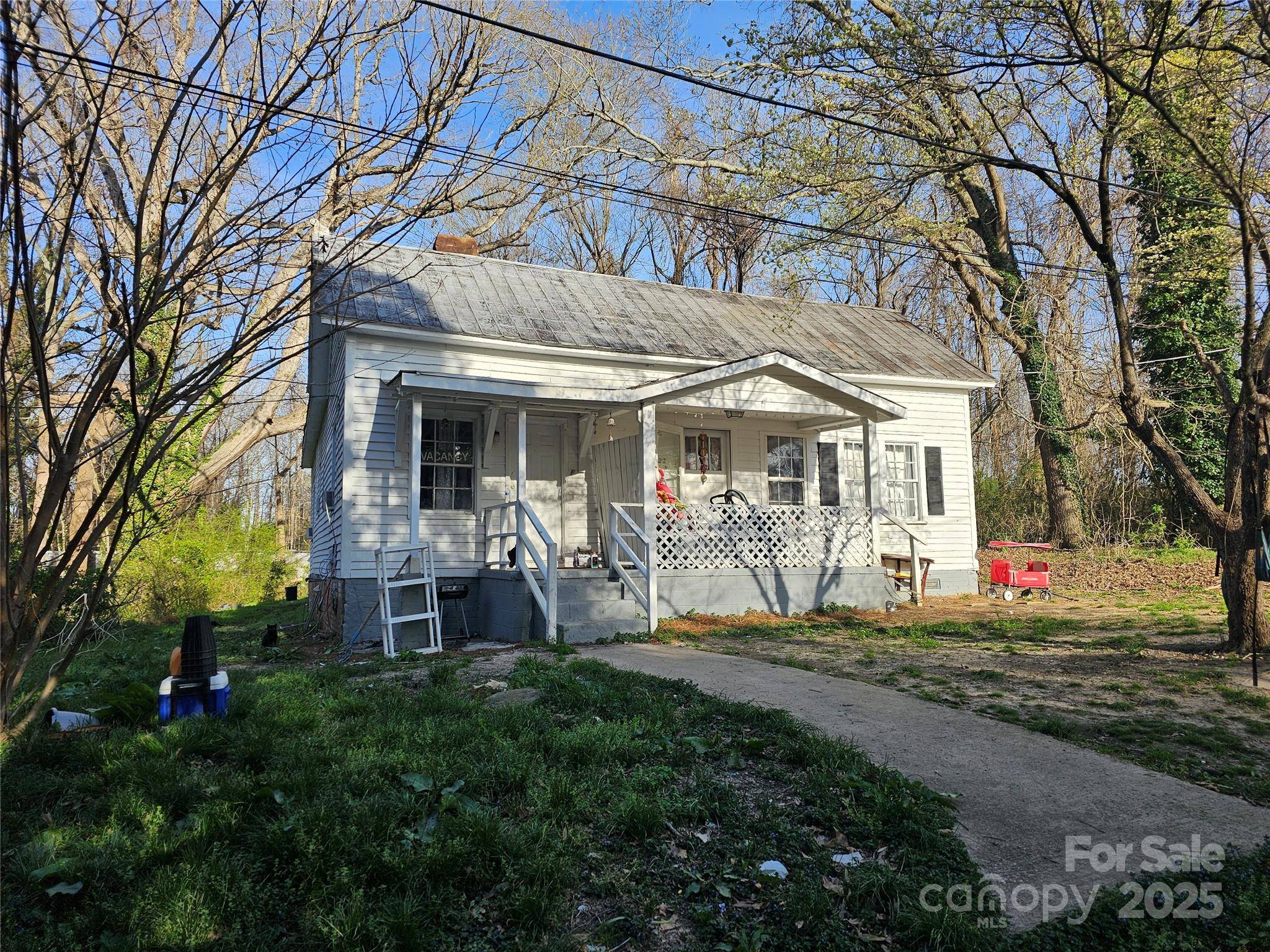 Dallas, NC 28034,508 E Carpenter ST