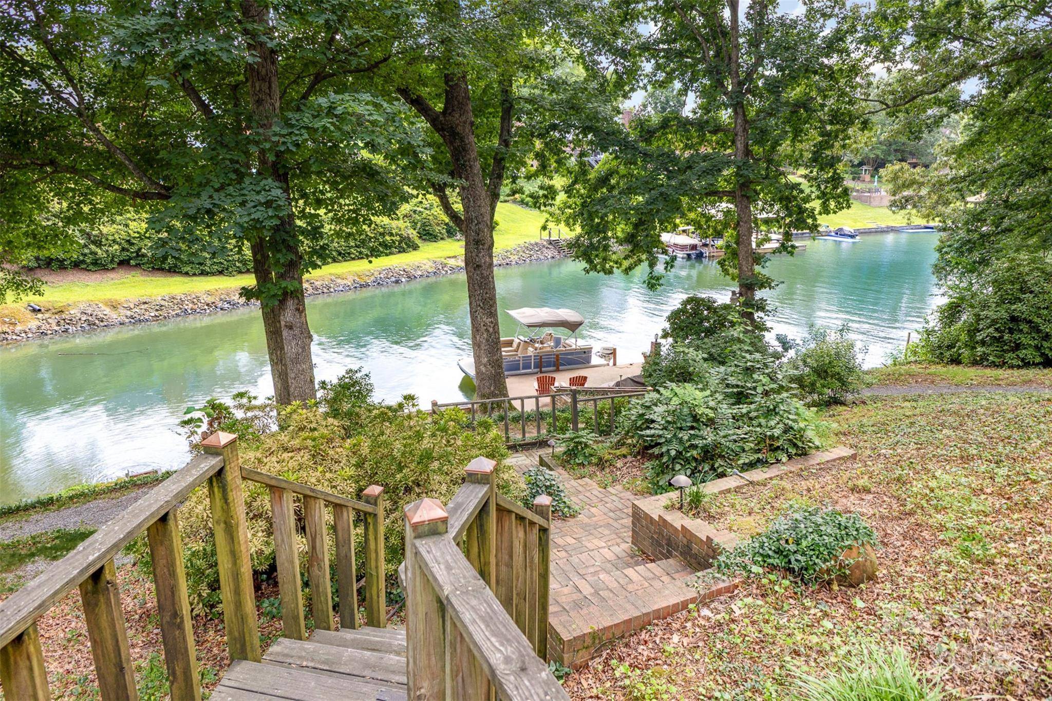 Shelby, NC 28150,3004 Vernell LN