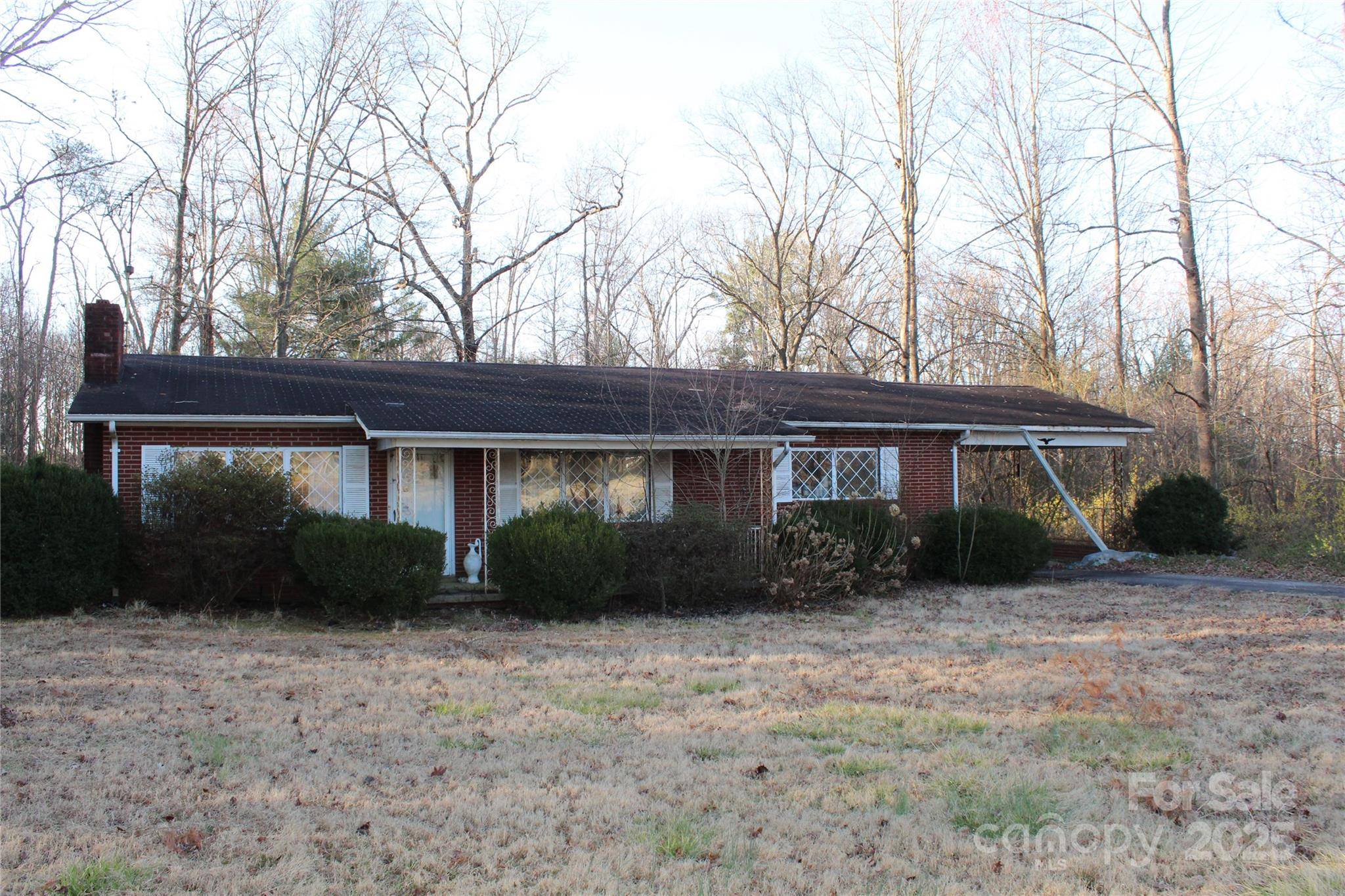 Taylorsville, NC 28681,3240 Vashti RD