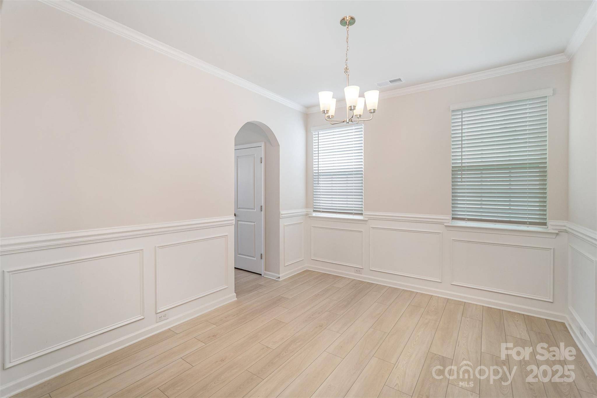 Maiden, NC 28650,2039 Morning Gold DR