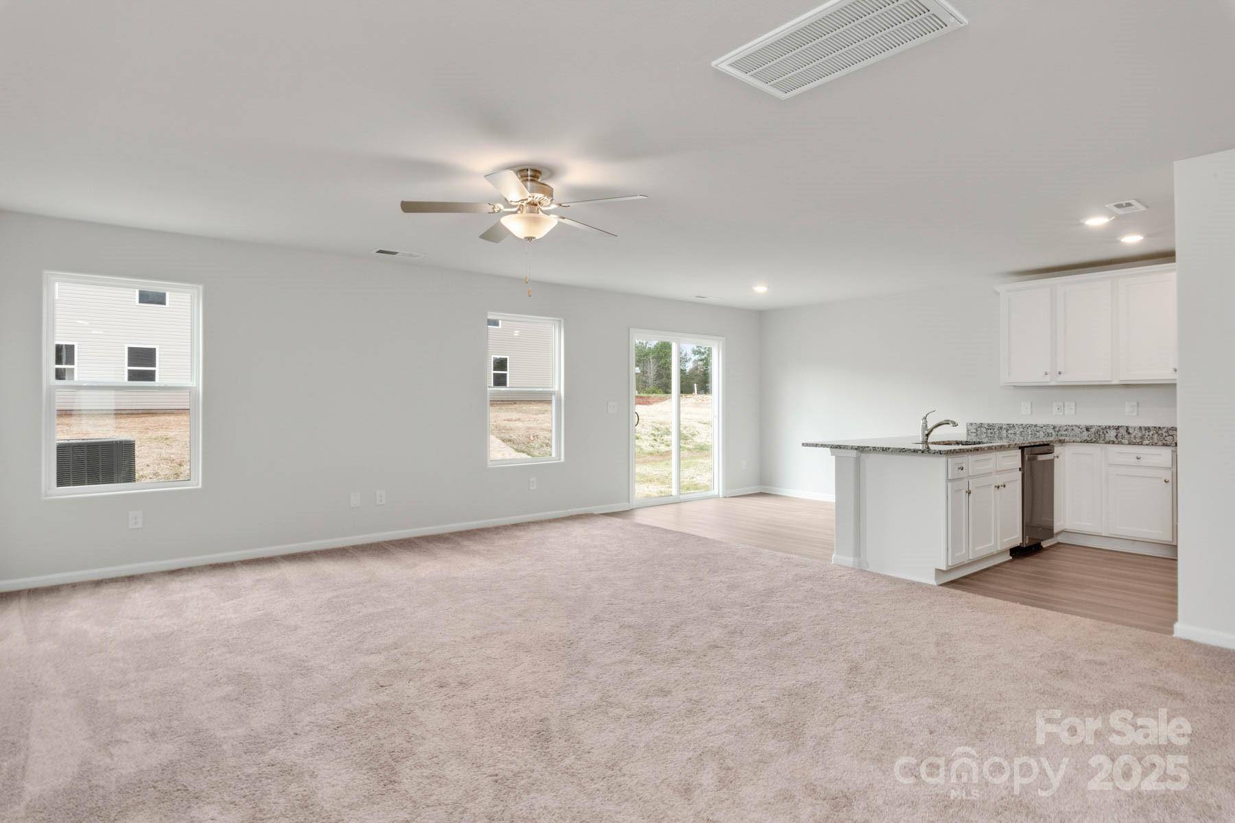 Shelby, NC 28152,503 Maddox DR