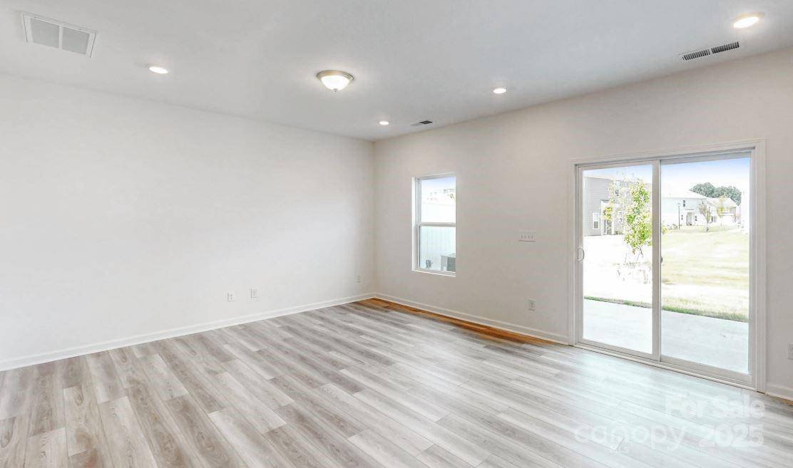 Concord, NC 28027,2758 Yeager DR NW