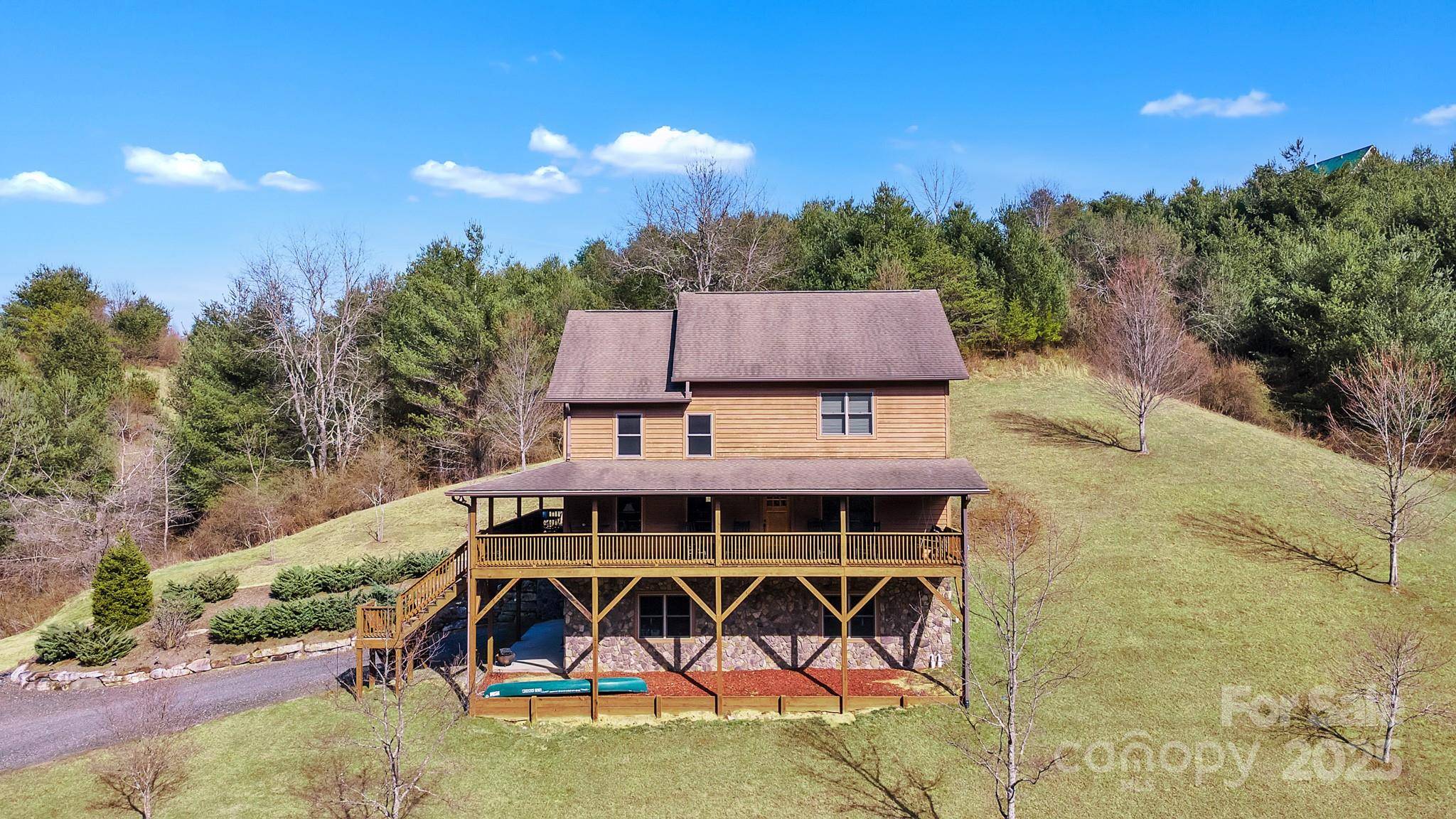 Crumpler, NC 28617,1118 Lucy Bell RD