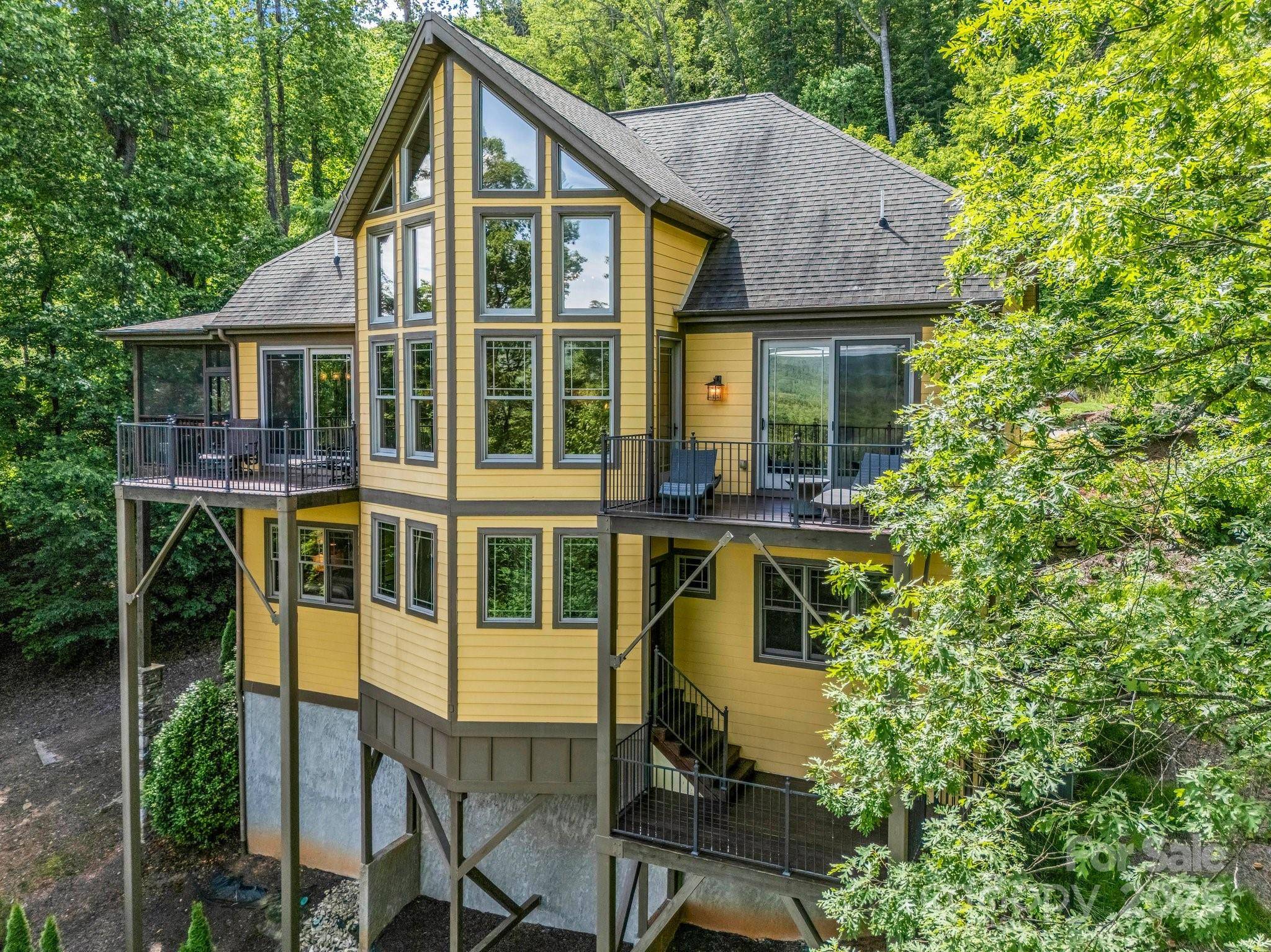 Lake Lure, NC 28746,556 High Pines LOOP