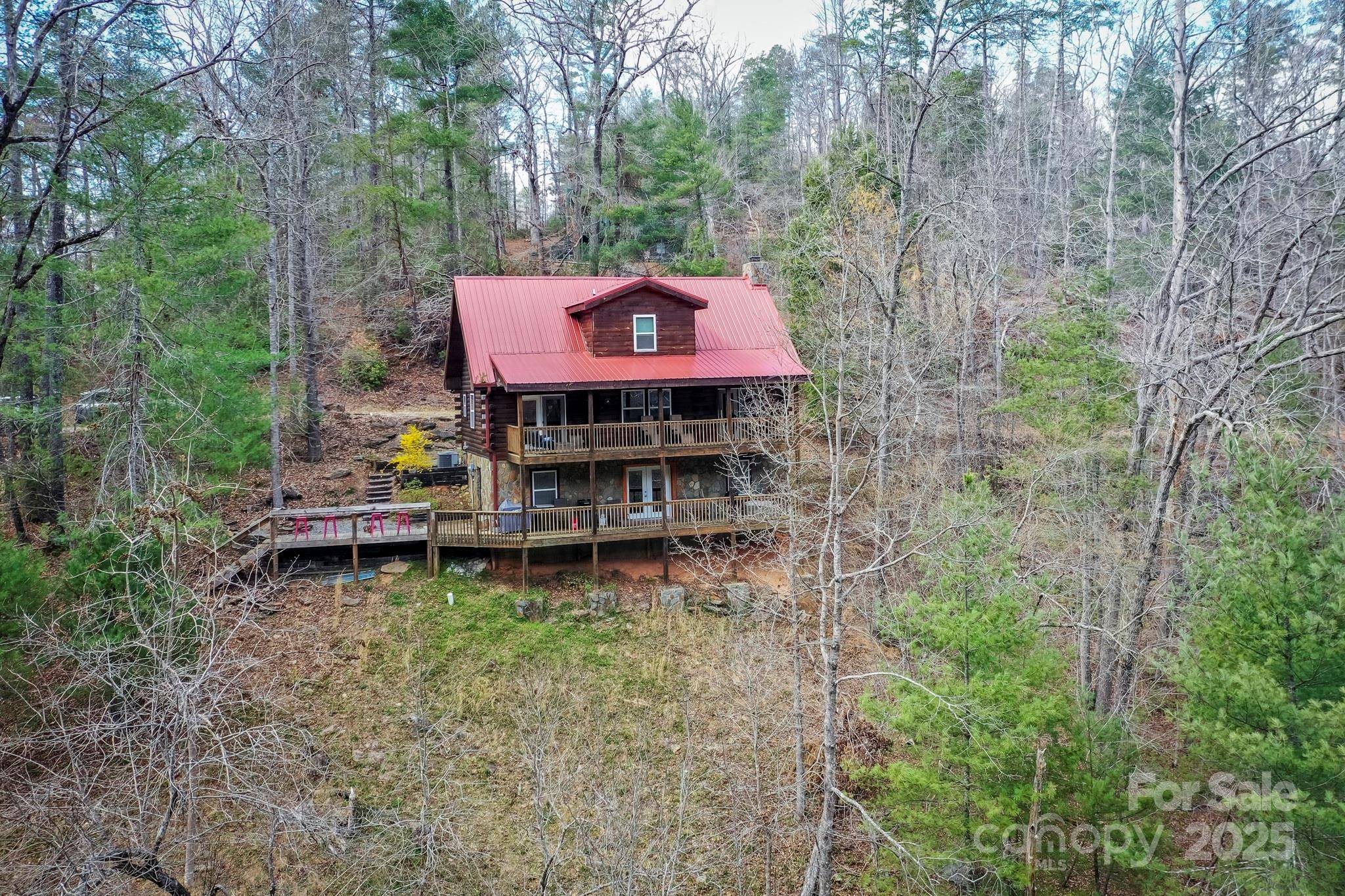 Lake Lure, NC 28746,351 Chickadee AVE