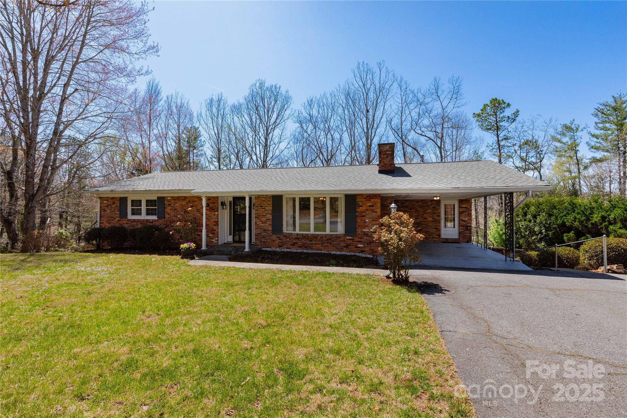 Black Mountain, NC 28711,101 Jeanie AVE