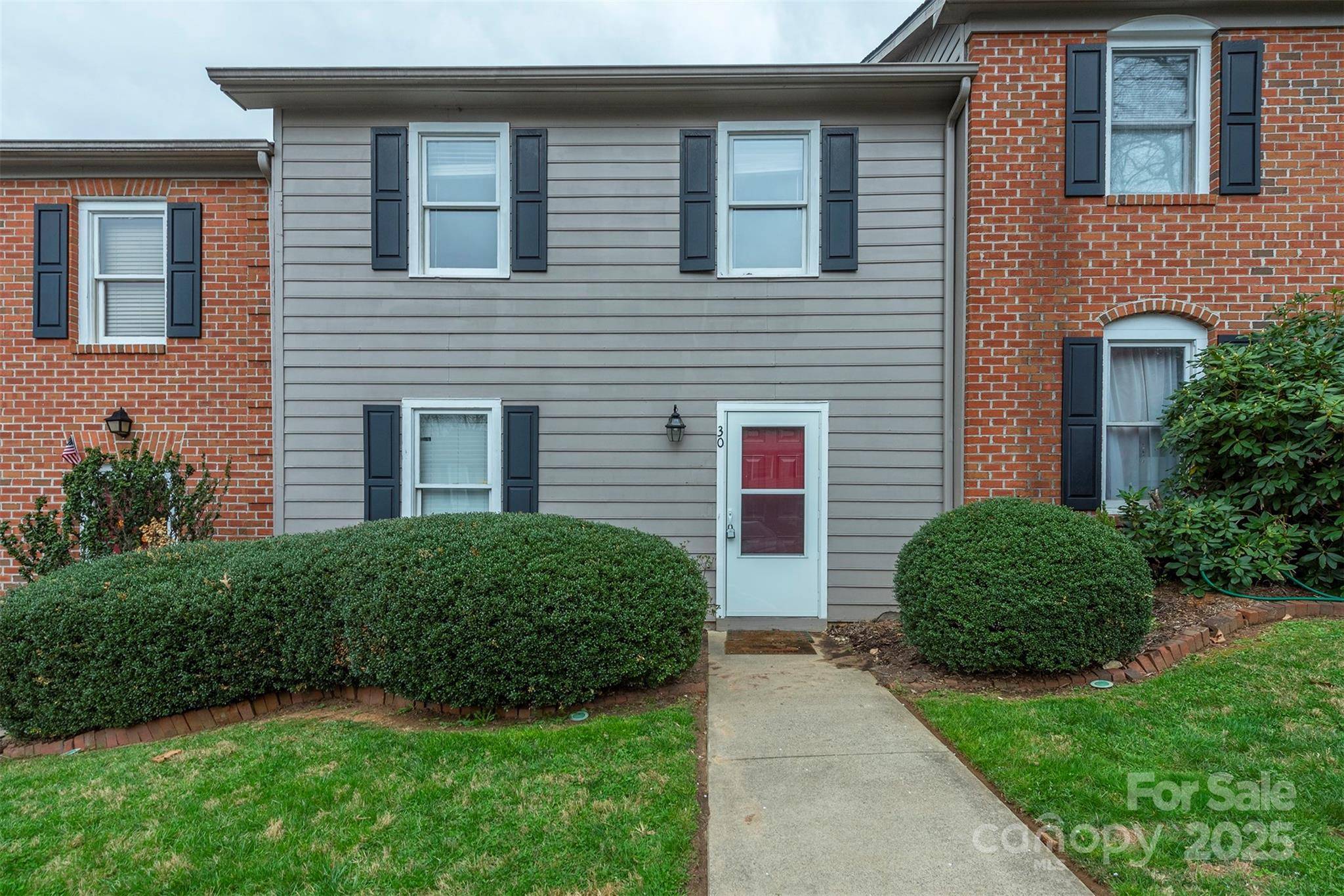 Swannanoa, NC 28778,30 Sleepy Hollow LN