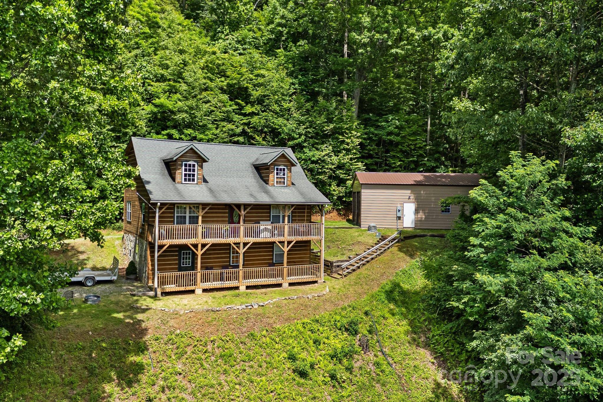 Mars Hill, NC 28754,110 Red Wolf LN