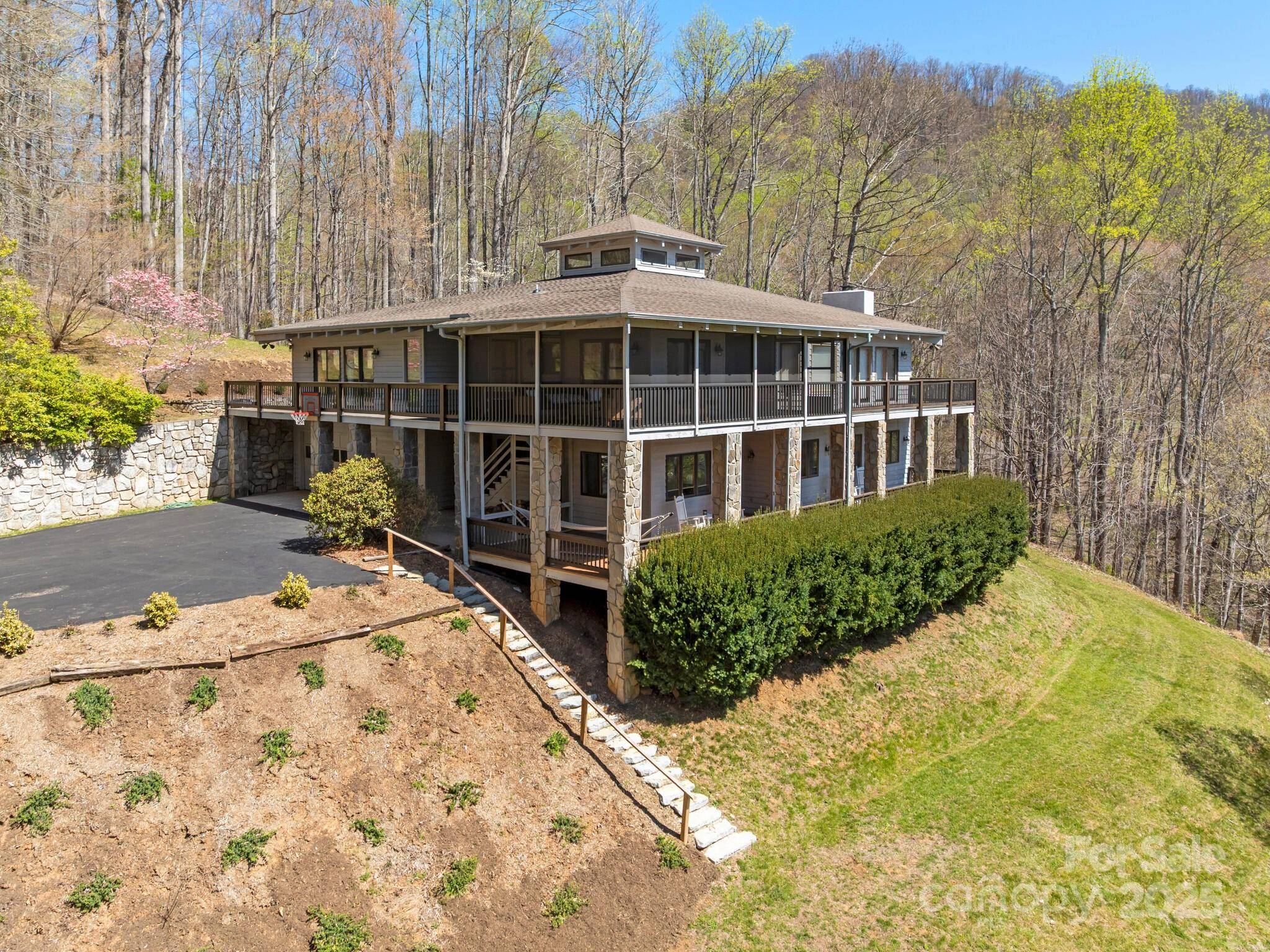 Canton, NC 28716,445 Country Club DR #H5