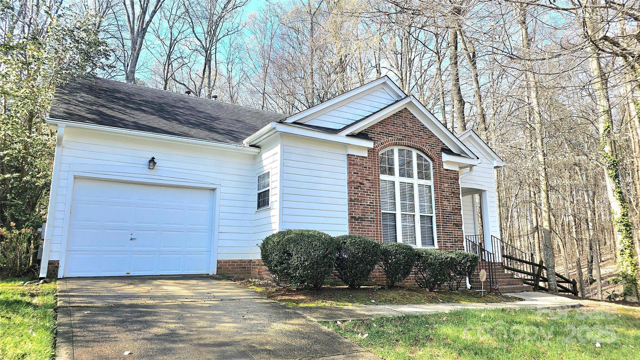 Charlotte, NC 28269,5016 Haybridge RD