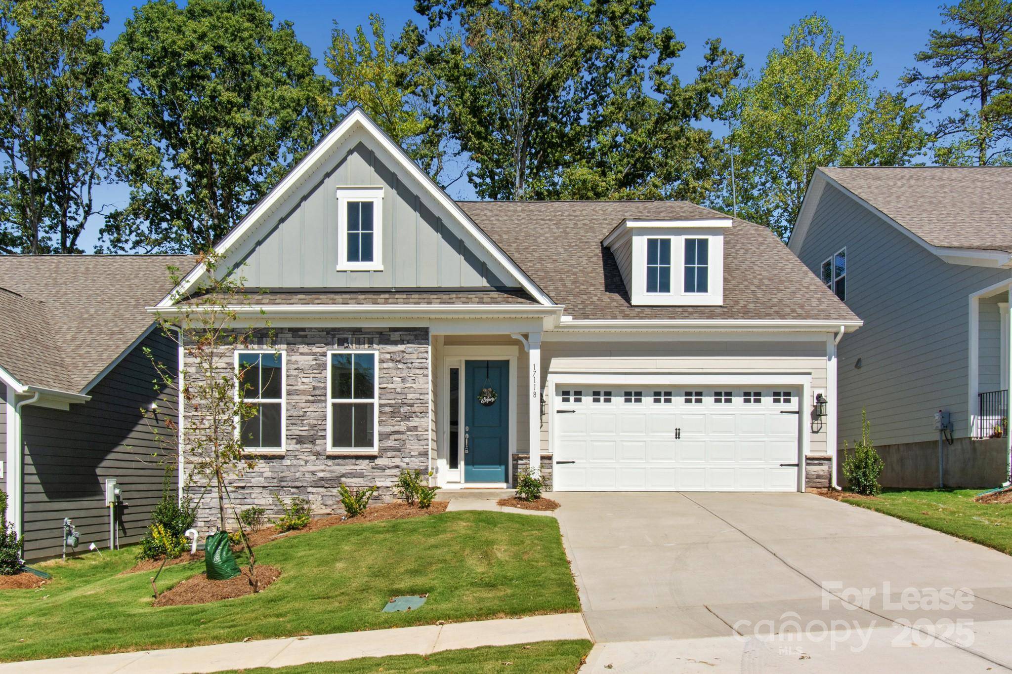 Charlotte, NC 28278,17118 Sand Bank RD