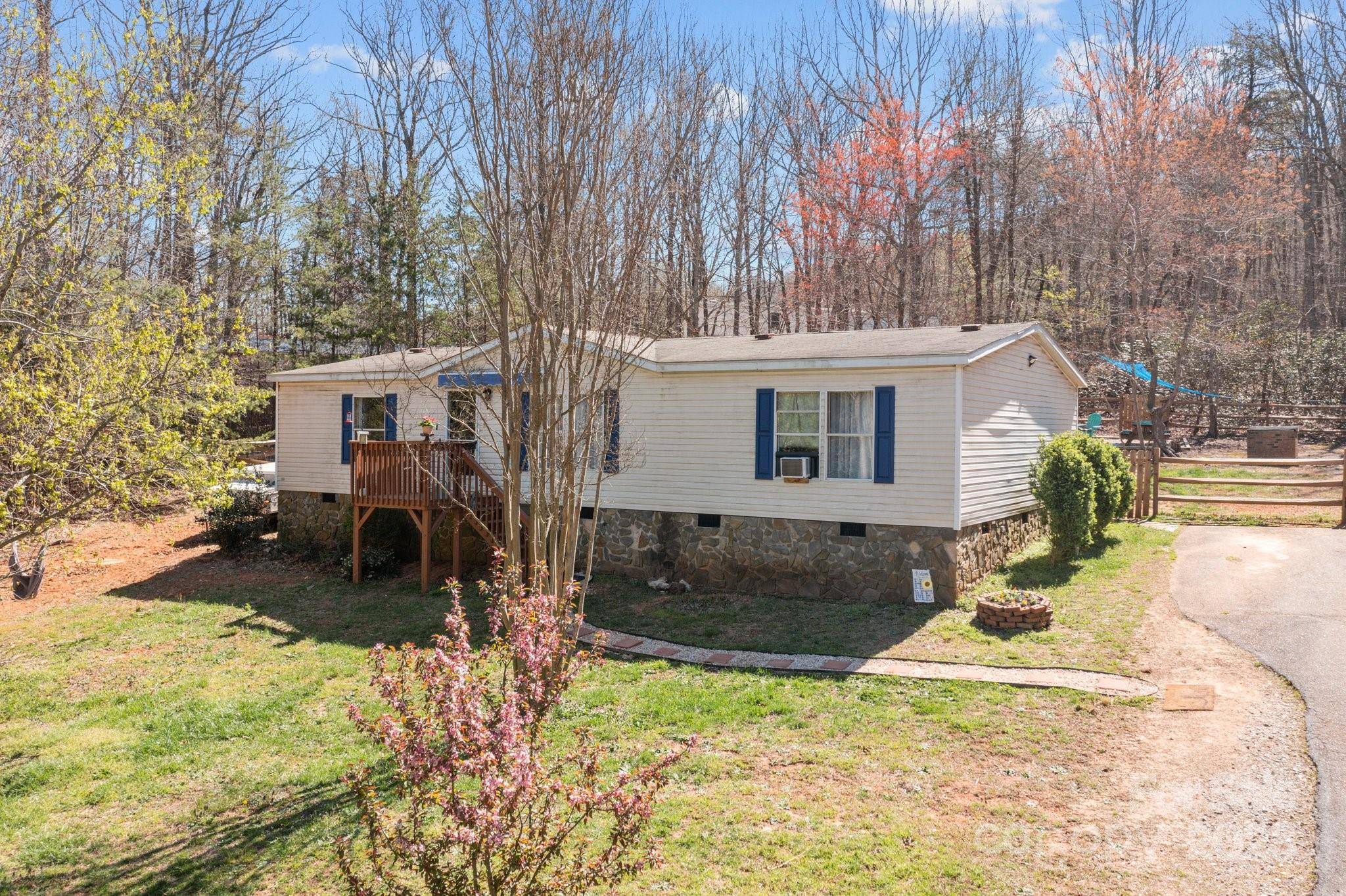 Maiden, NC 28650,4793 Appaloosa LN