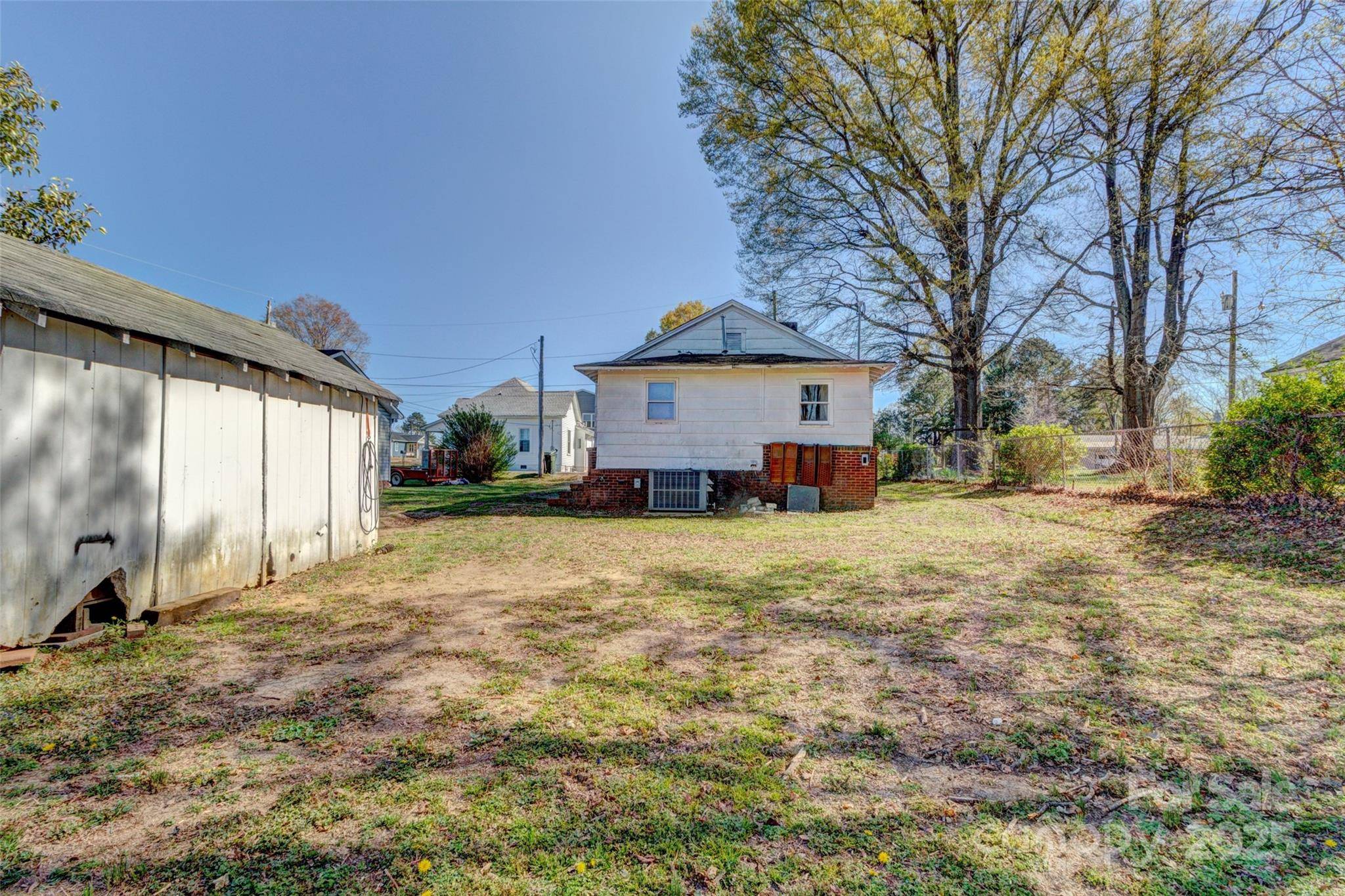 Cherryville, NC 28021,100 W 3rd ST