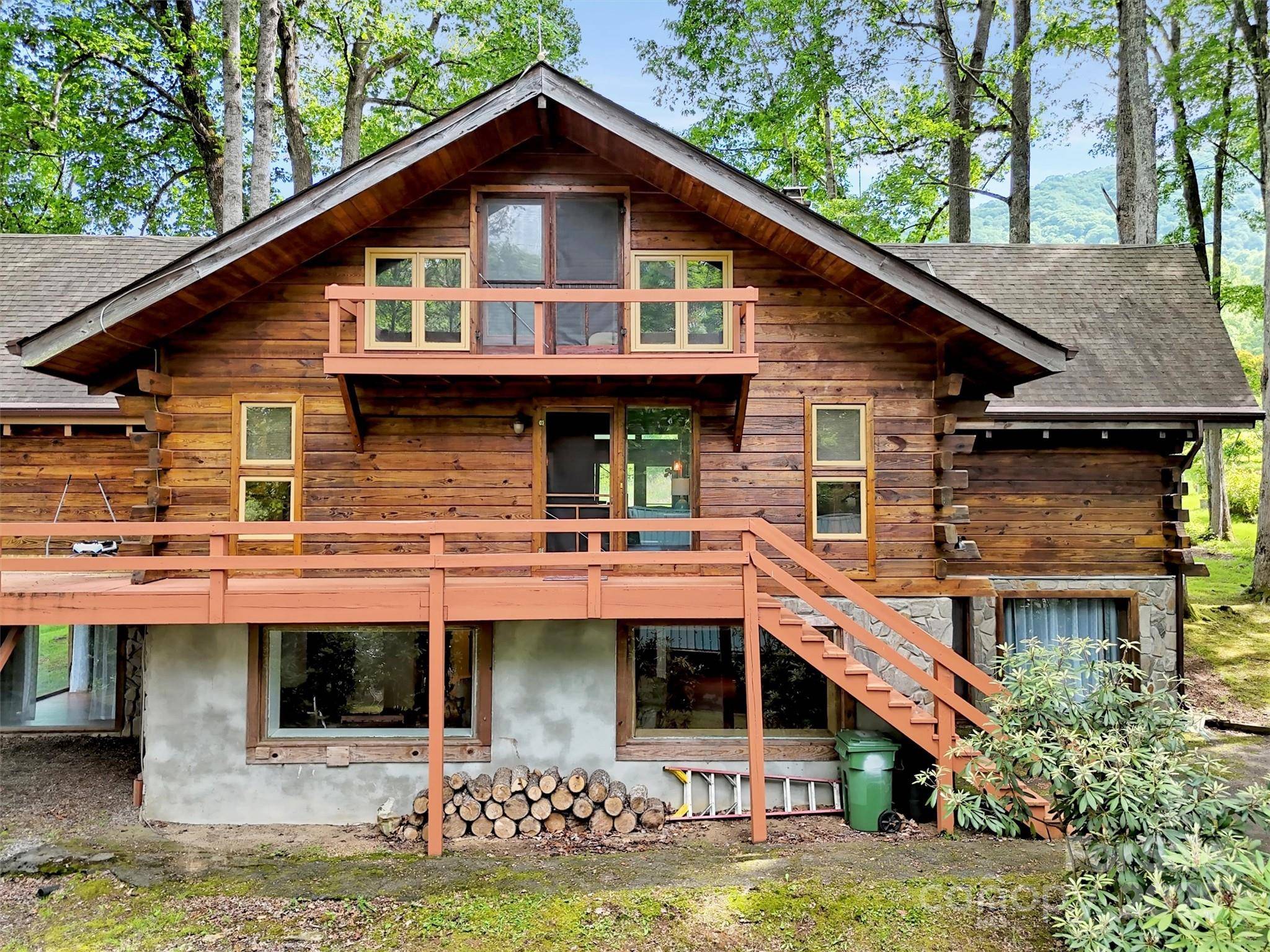 Waynesville, NC 28785,770 Shelton Cove RD
