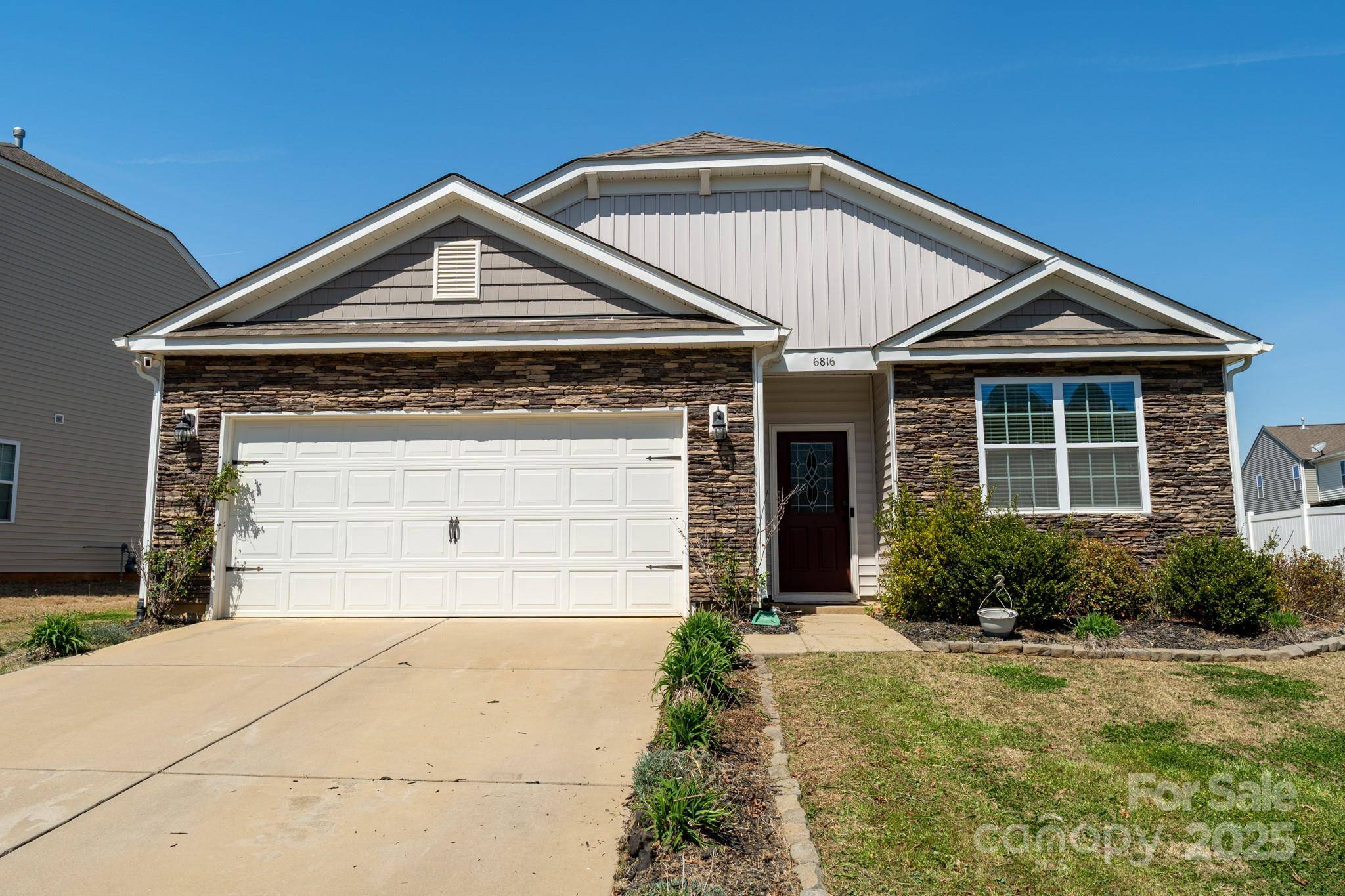 Charlotte, NC 28216,6816 Pennyroyal WAY