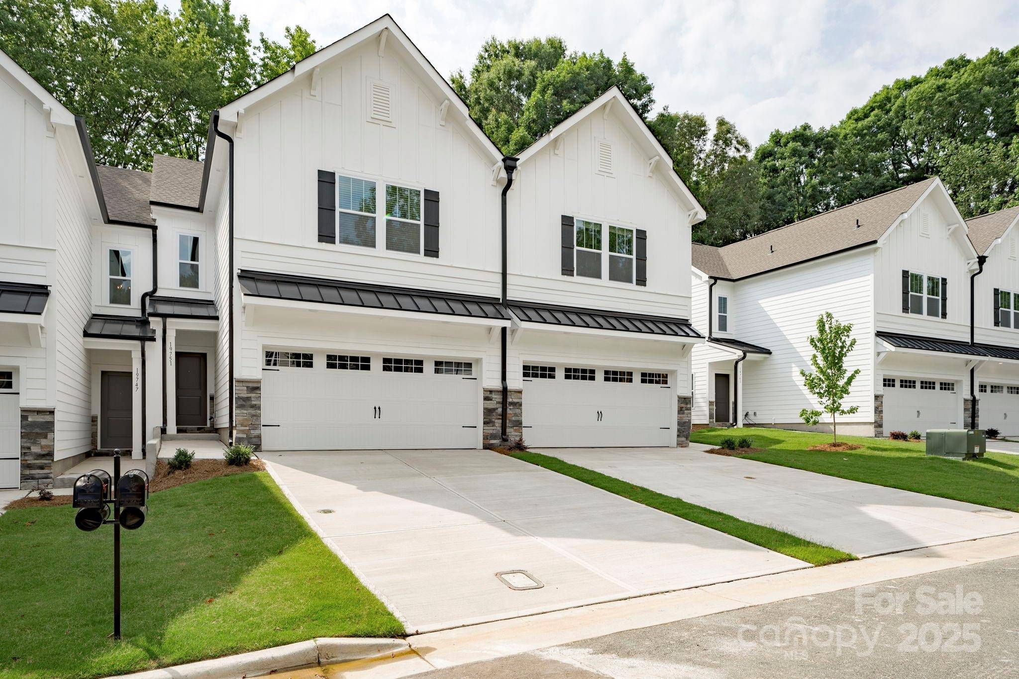 Cornelius, NC 28031,19751 Feriba PL