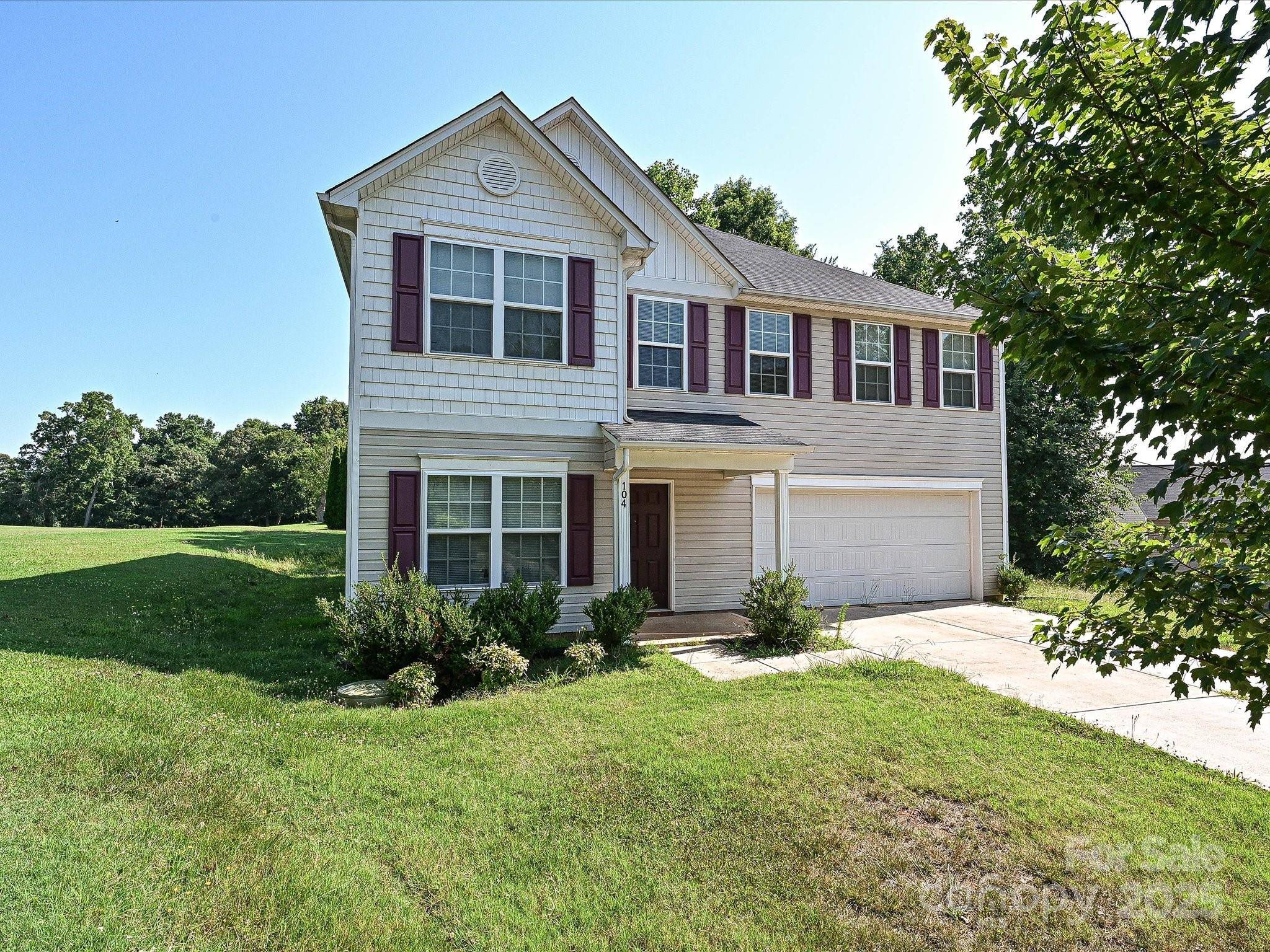 Shelby, NC 28150,104 Mulligan DR