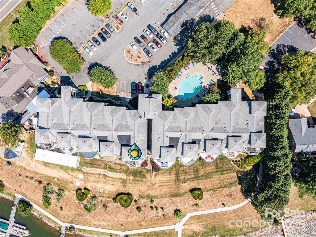 Mooresville, NC 28117,637 Williamson RD #304