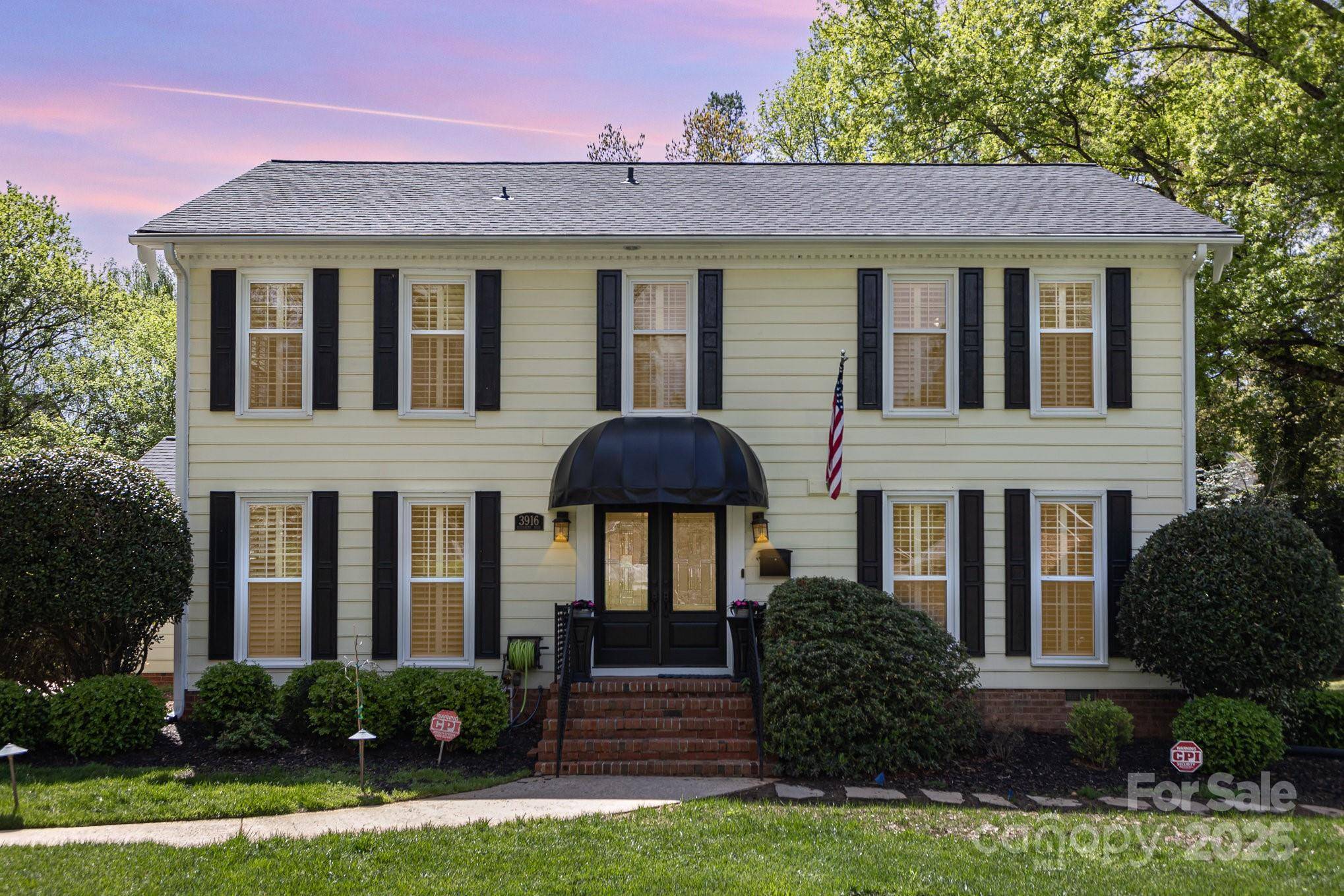 Charlotte, NC 28210,3916 Riverbend RD