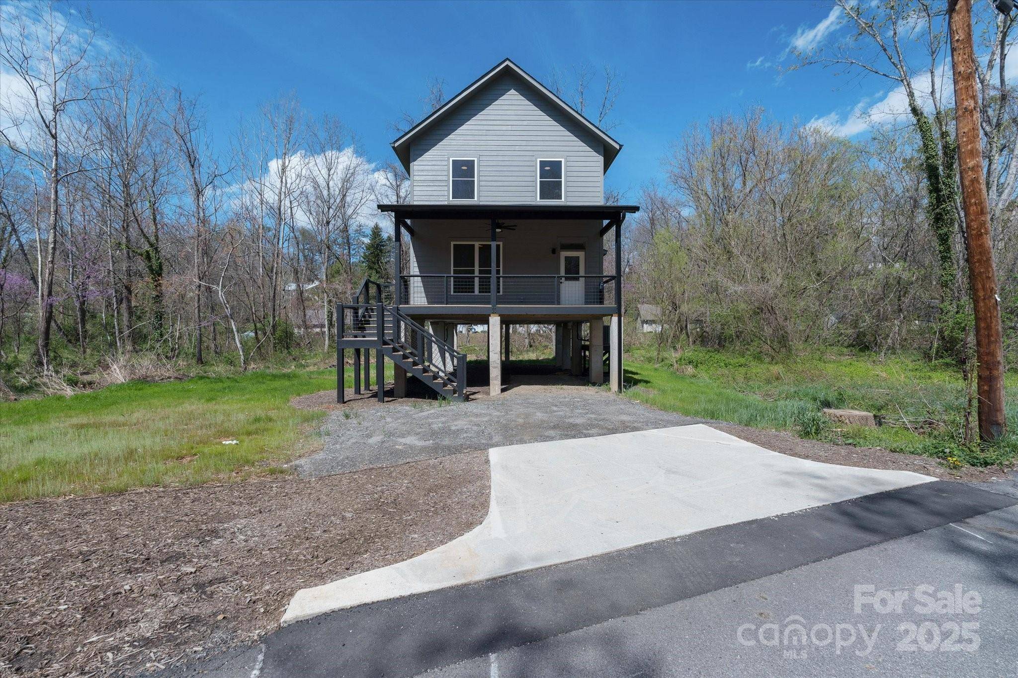 Asheville, NC 28805,14 Whitson RD