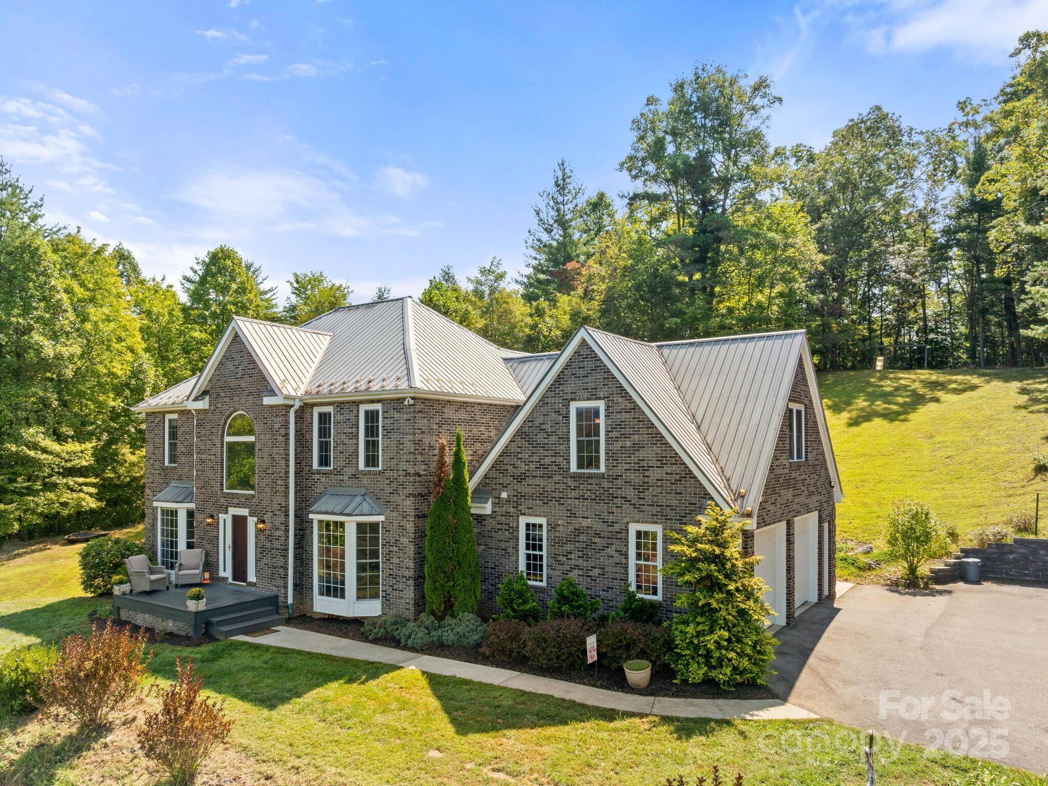 Marshall, NC 28753,235 Petersburg View DR