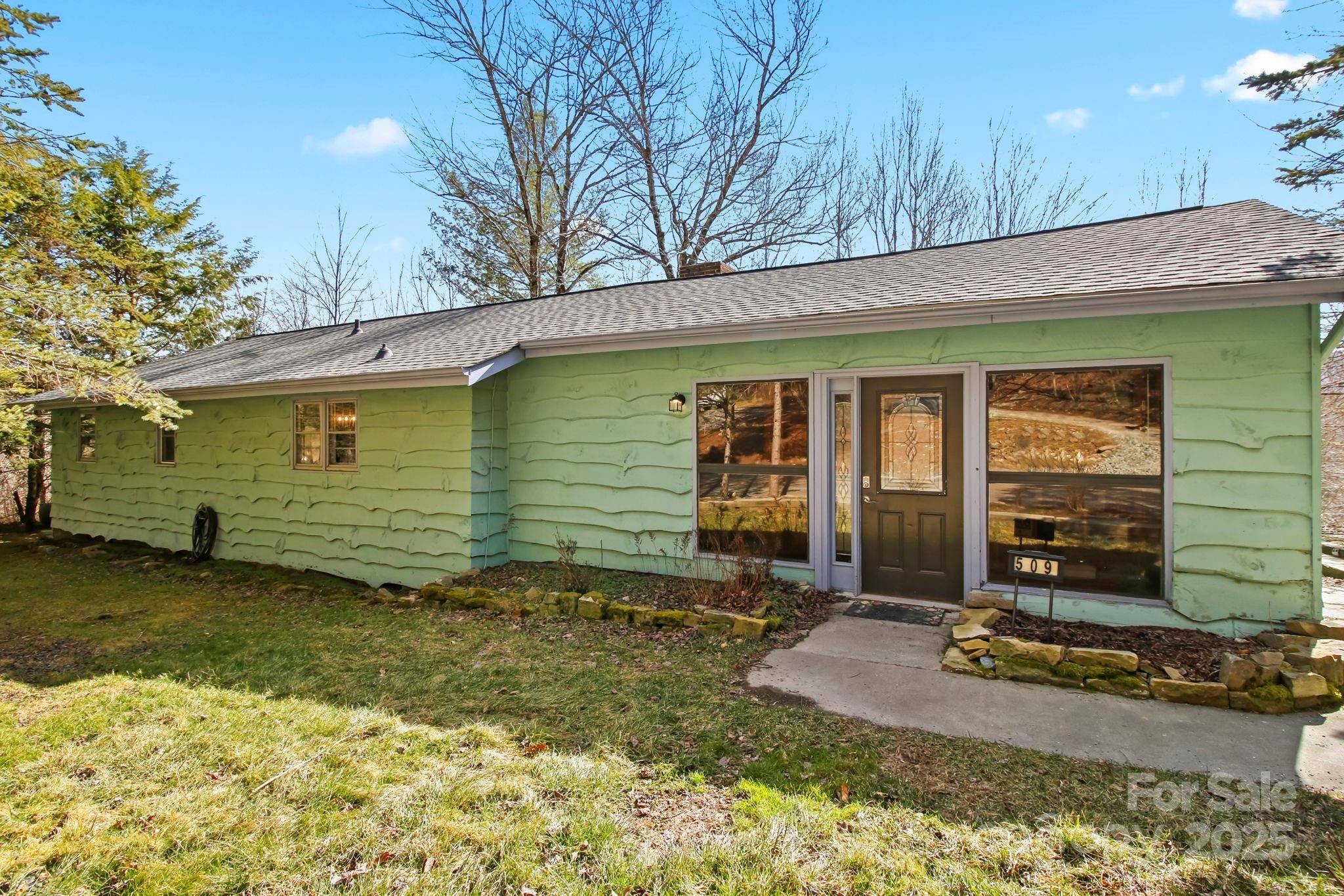 Banner Elk, NC 28604,509 Seven Devils RD