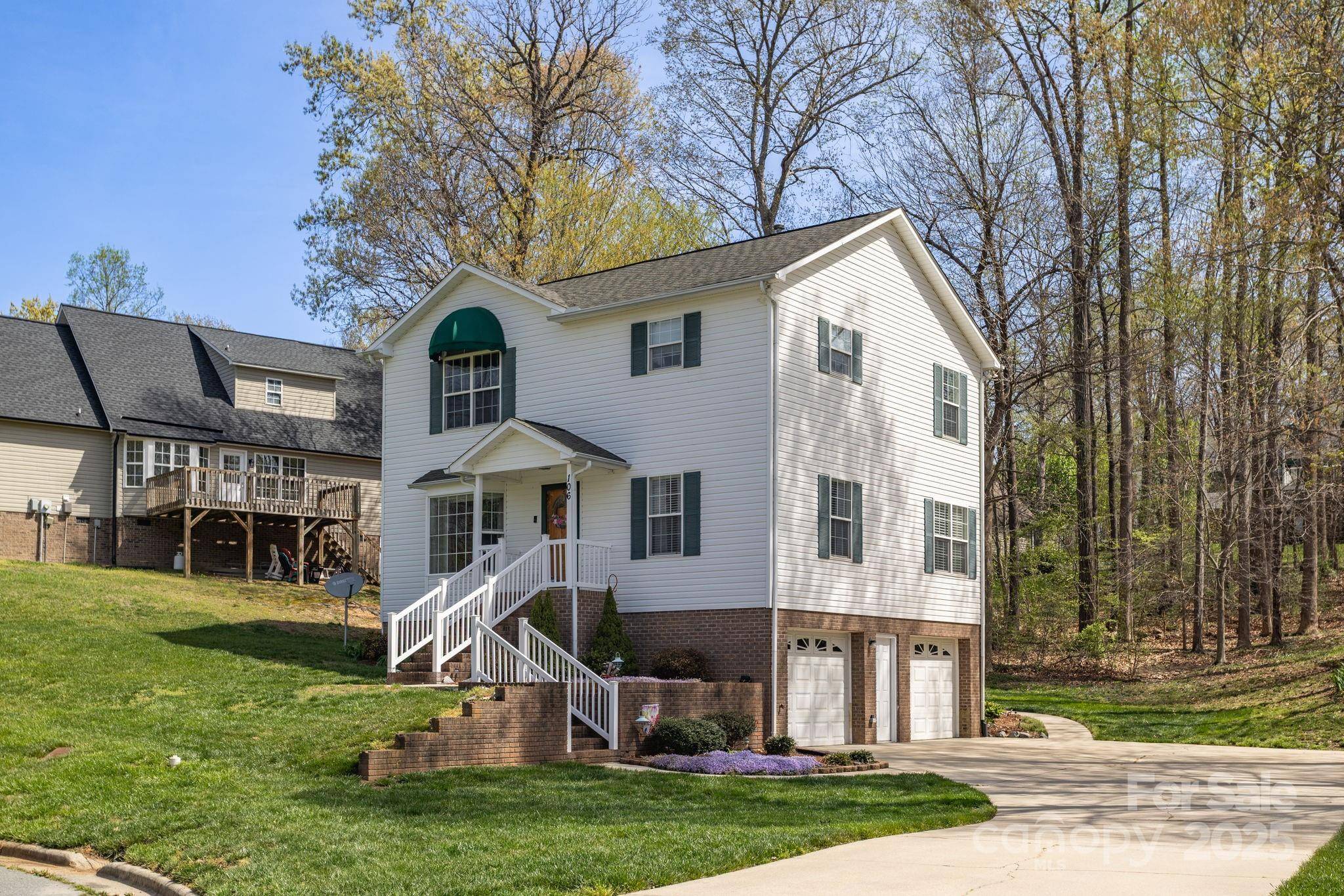 Archdale, NC 27263,106 Zachary Kent DR