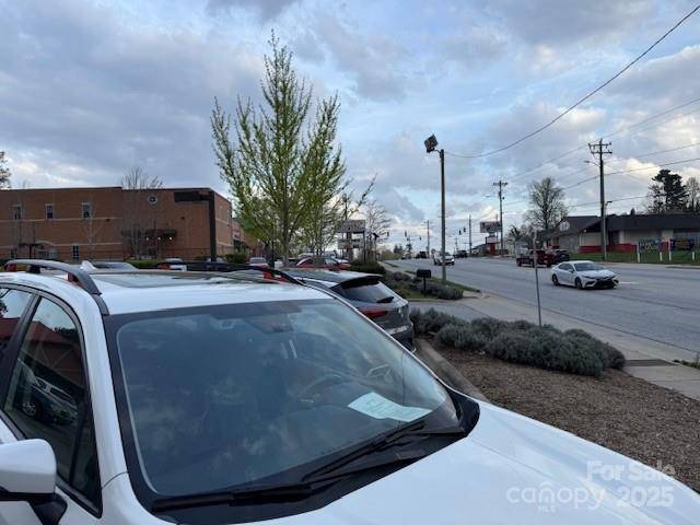 Hendersonville, NC 28791,1216 Asheville HWY
