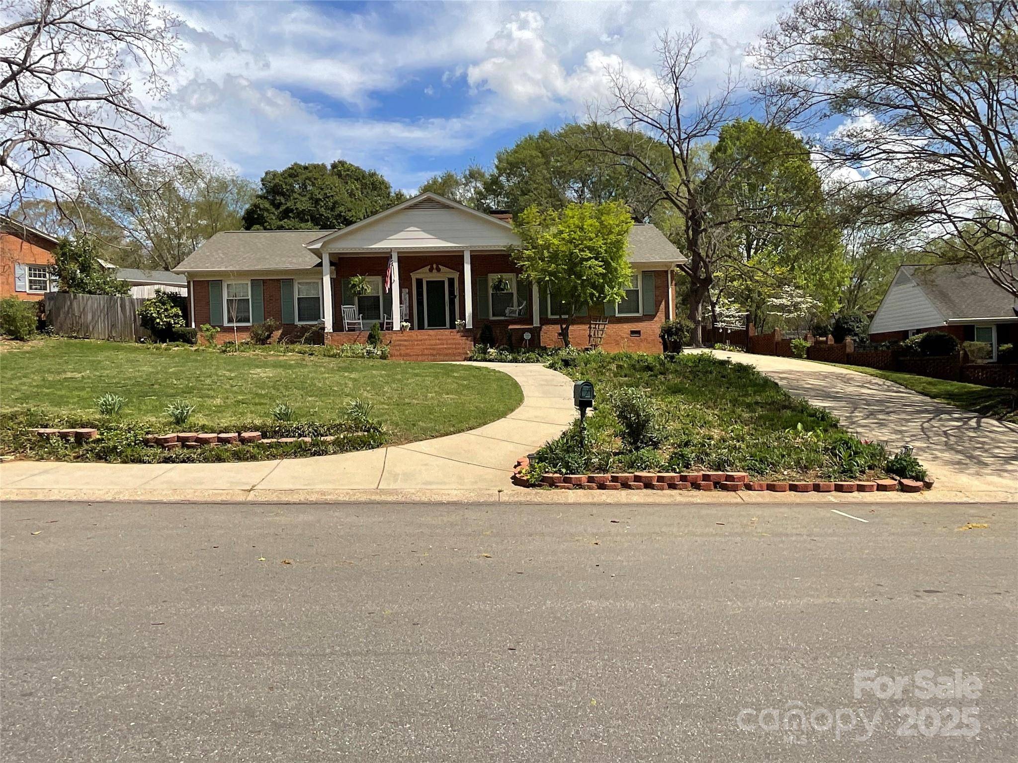 Shelby, NC 28150,217 Windsor DR