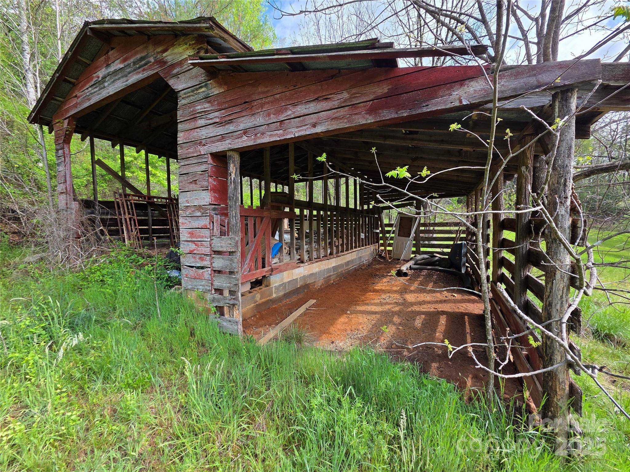 Sylva, NC 28779,00 Greens Creek RD