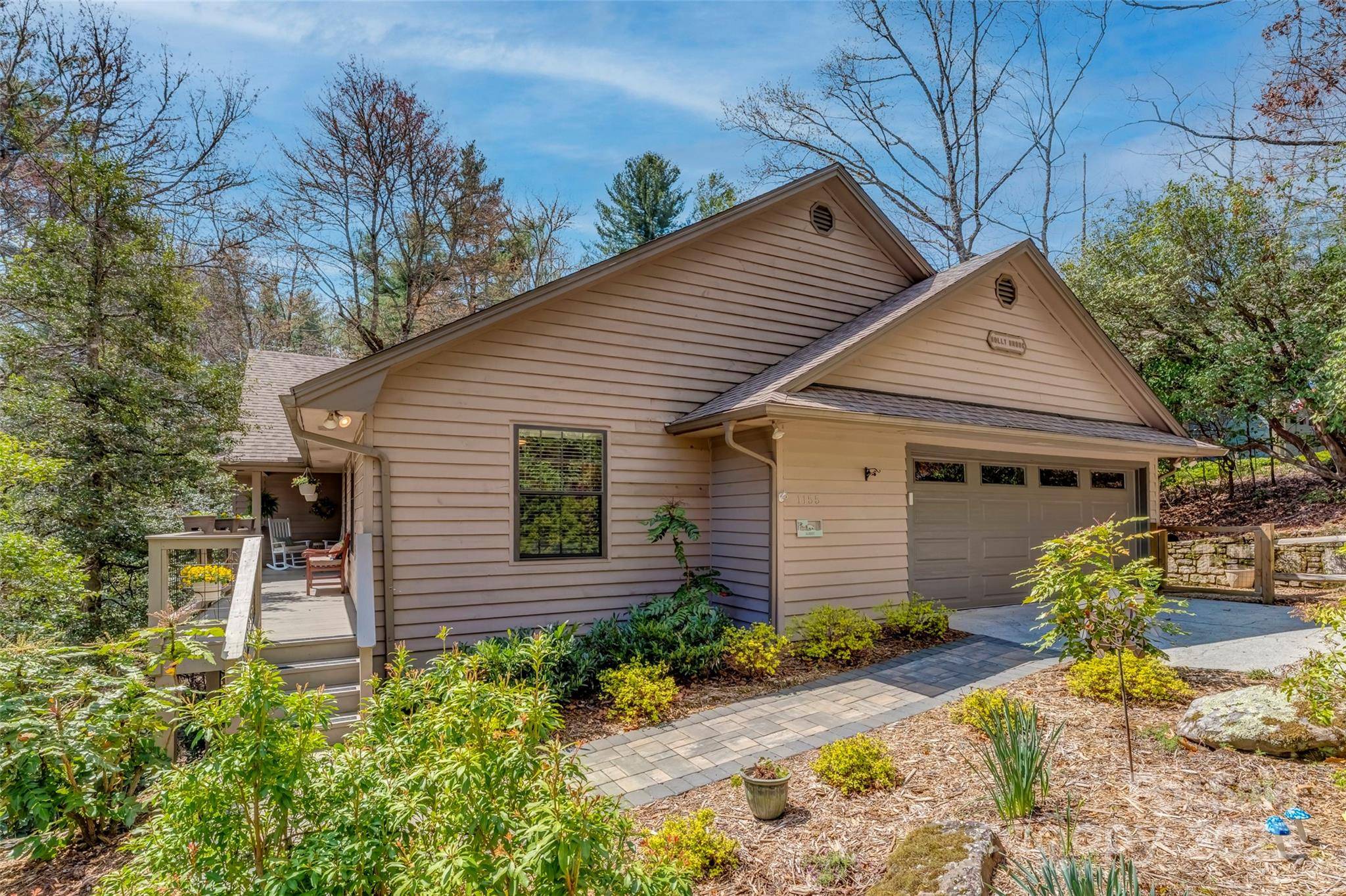 Brevard, NC 28712,1155 Soquili DR