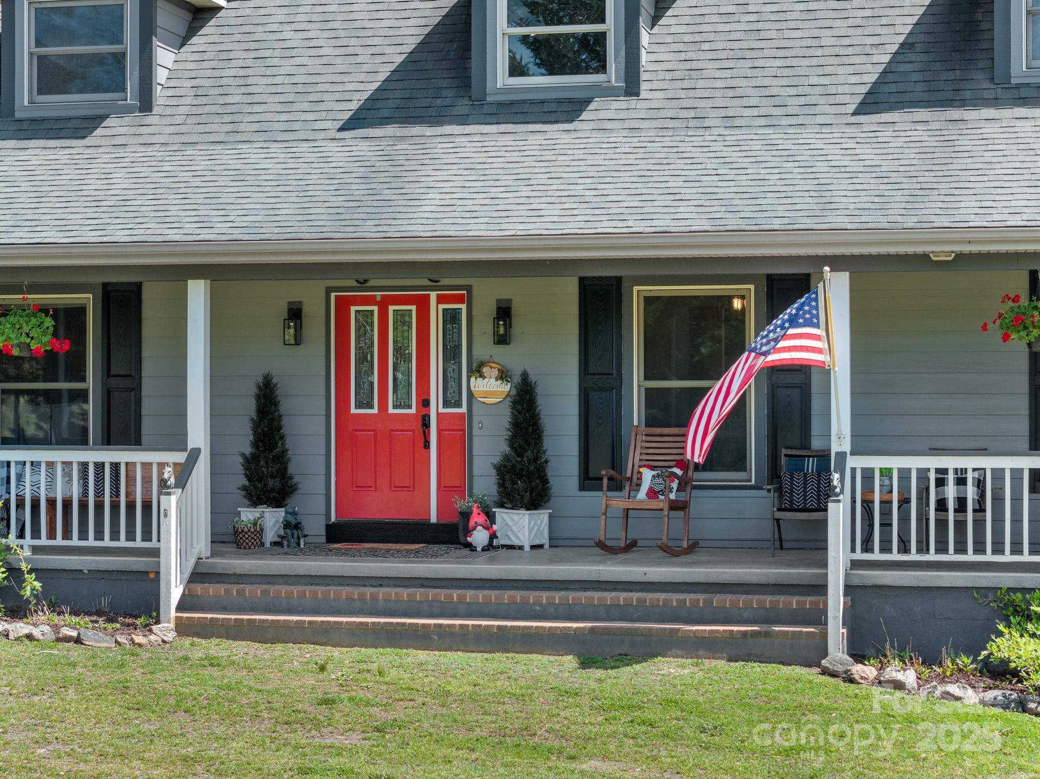 Tryon, NC 28782,205 Arlys LN