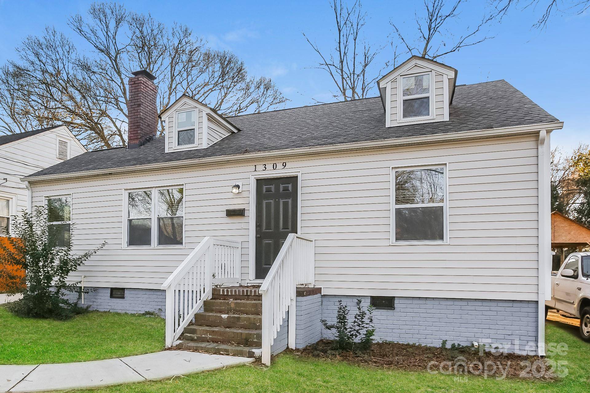 Charlotte, NC 28208,1309 Camp Greene ST
