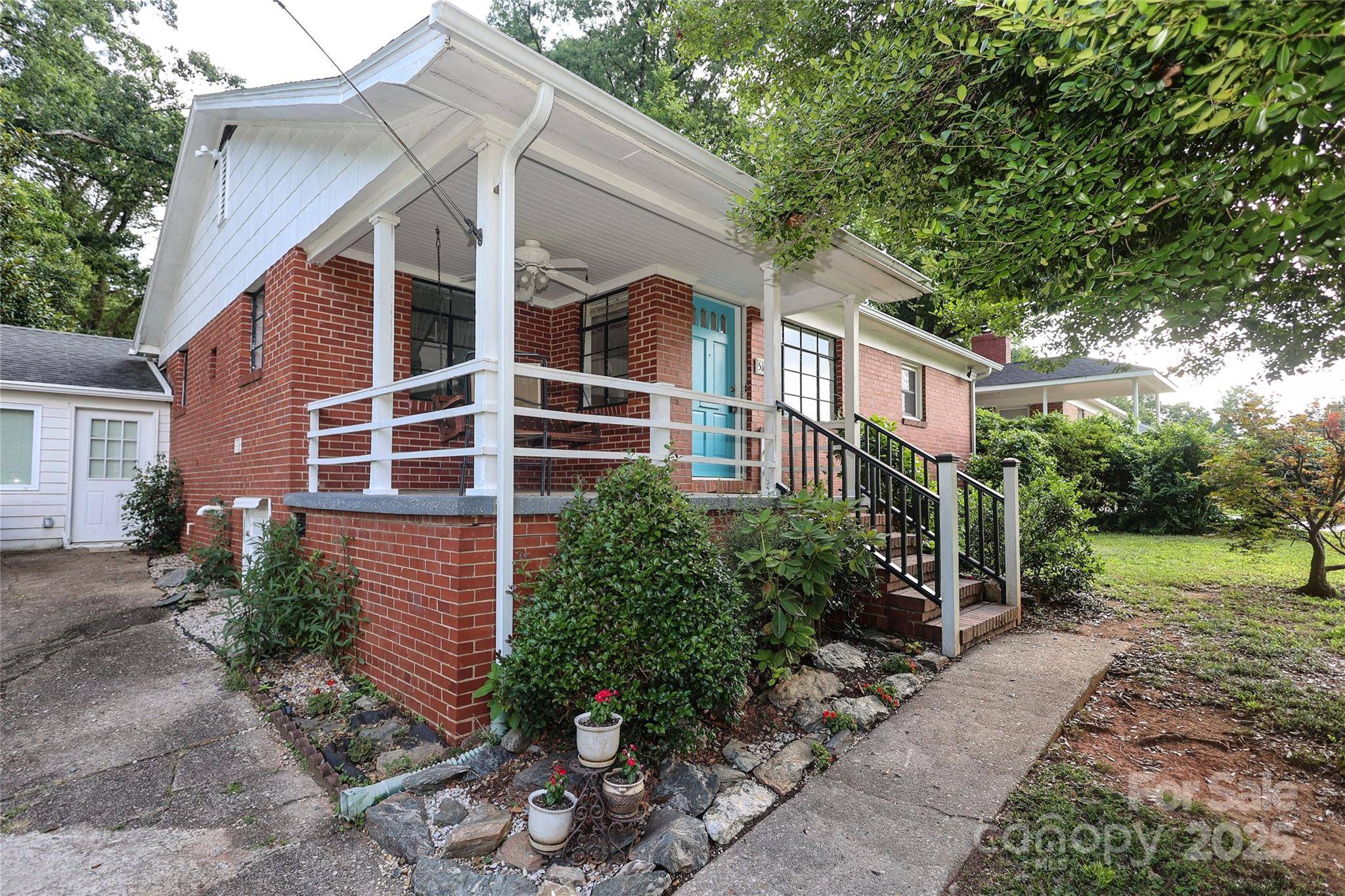 Charlotte, NC 28209,516 Northgate AVE