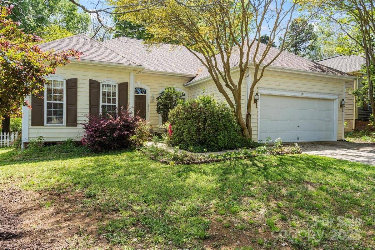 Indian Trail, NC 28079,5311 Courtfield DR