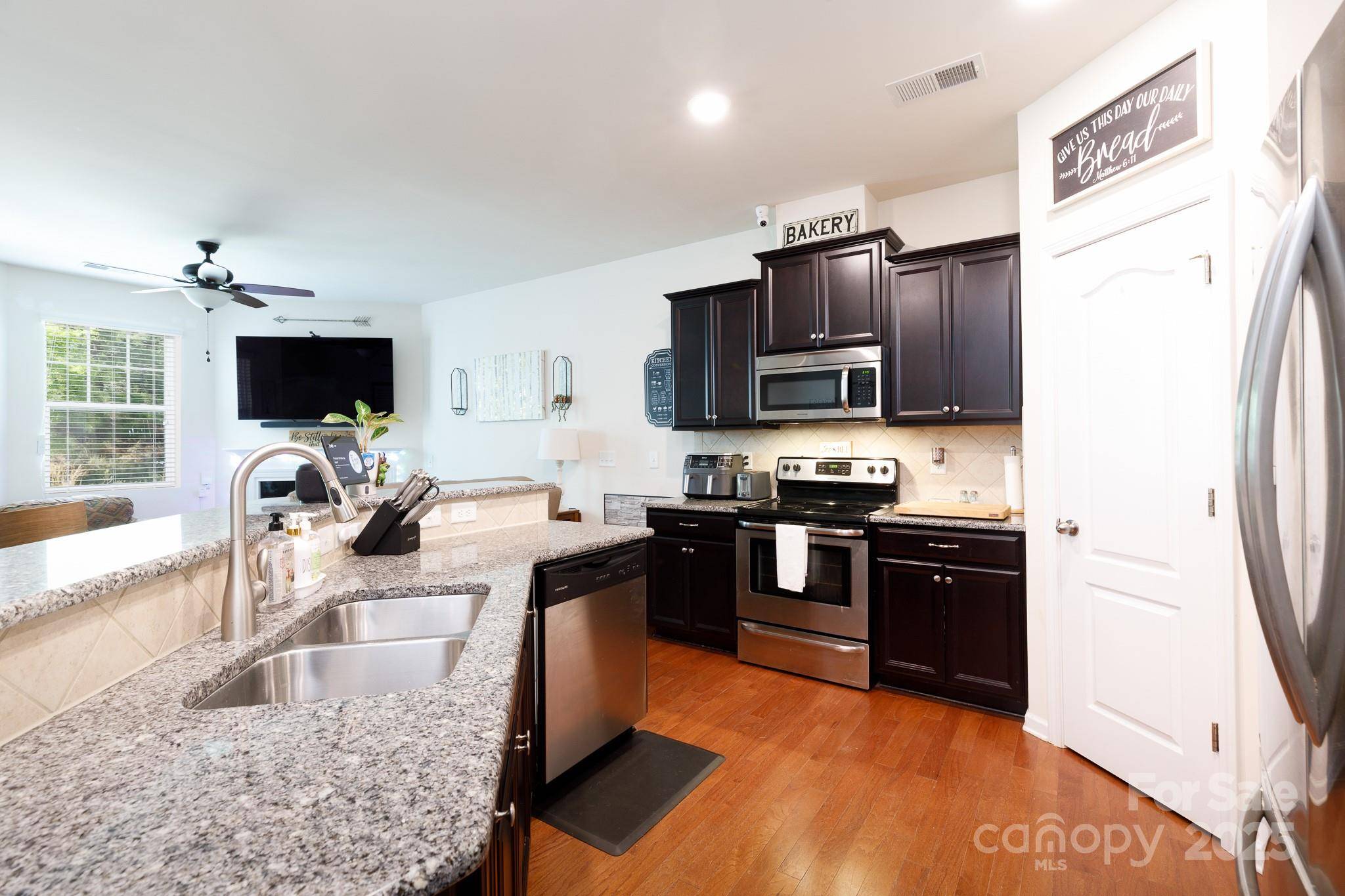 Gastonia, NC 28056,3246 Yarmouth LN