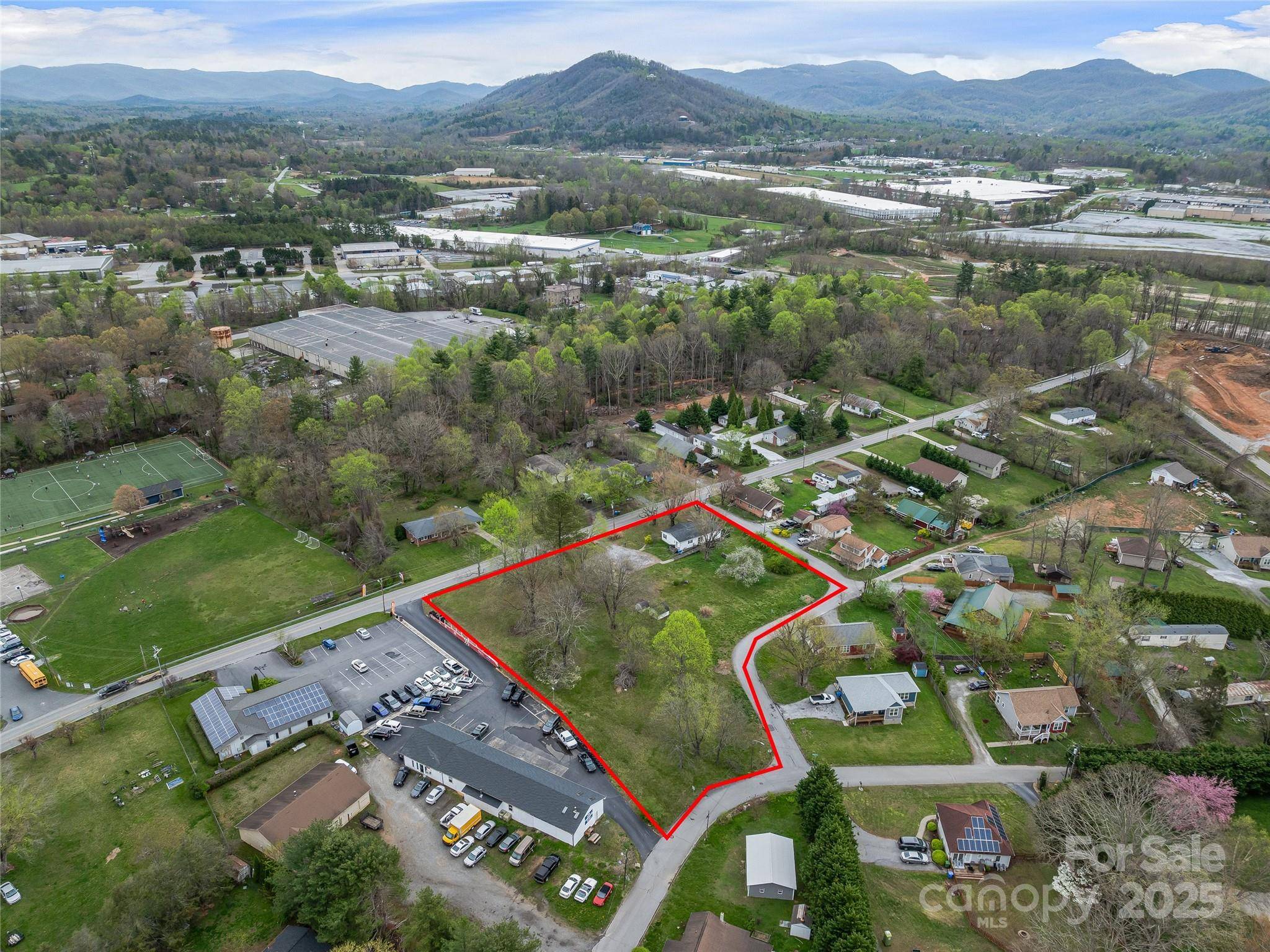 Fletcher, NC 28732,99999 Cane Creek RD