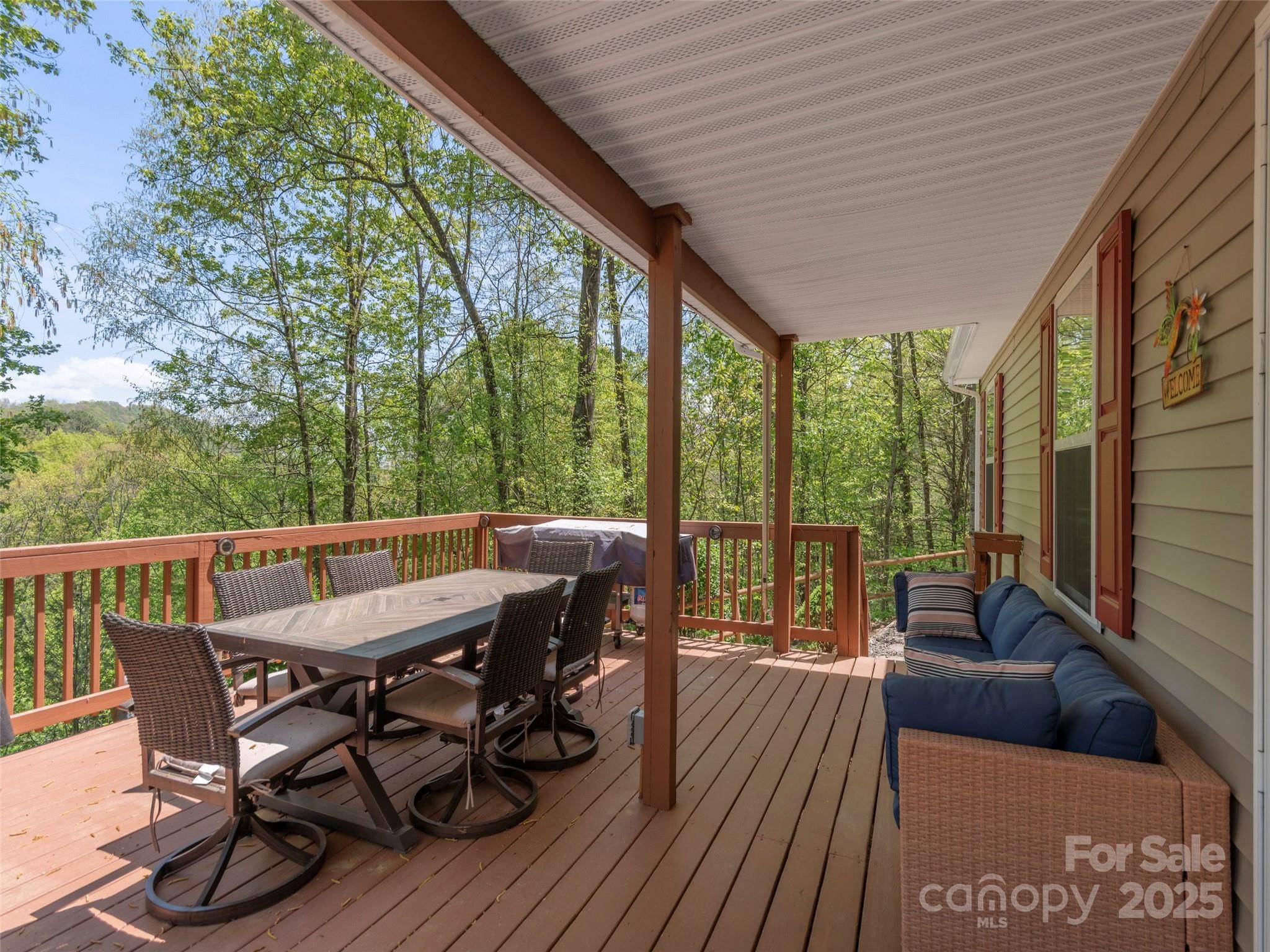 Maggie Valley, NC 28751,860 Creekside DR
