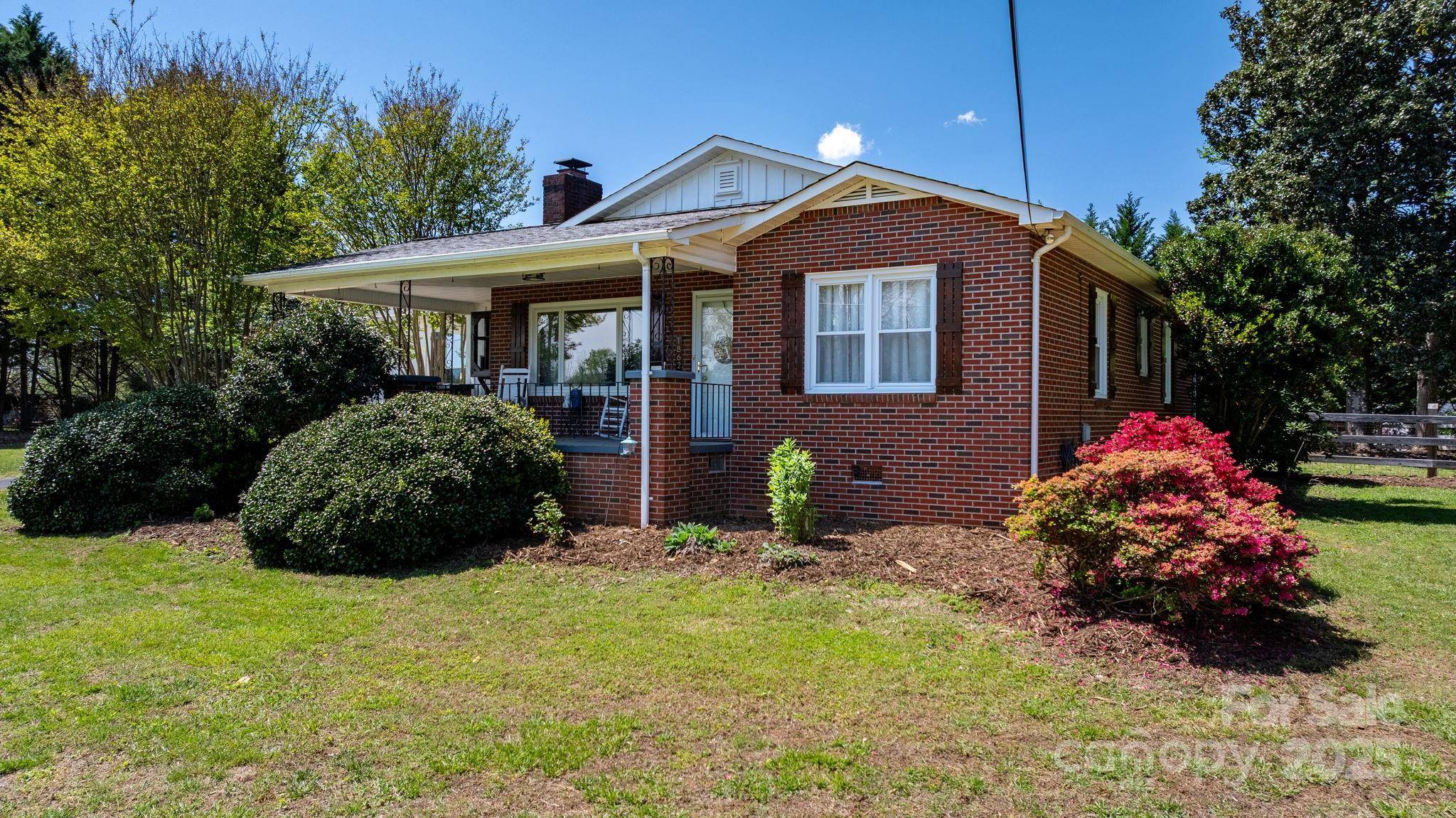 Valdese, NC 28690,1862 Enon RD