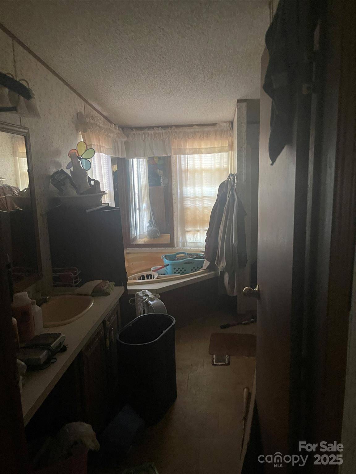 Salisbury, NC 28144,433 E Geroid ST