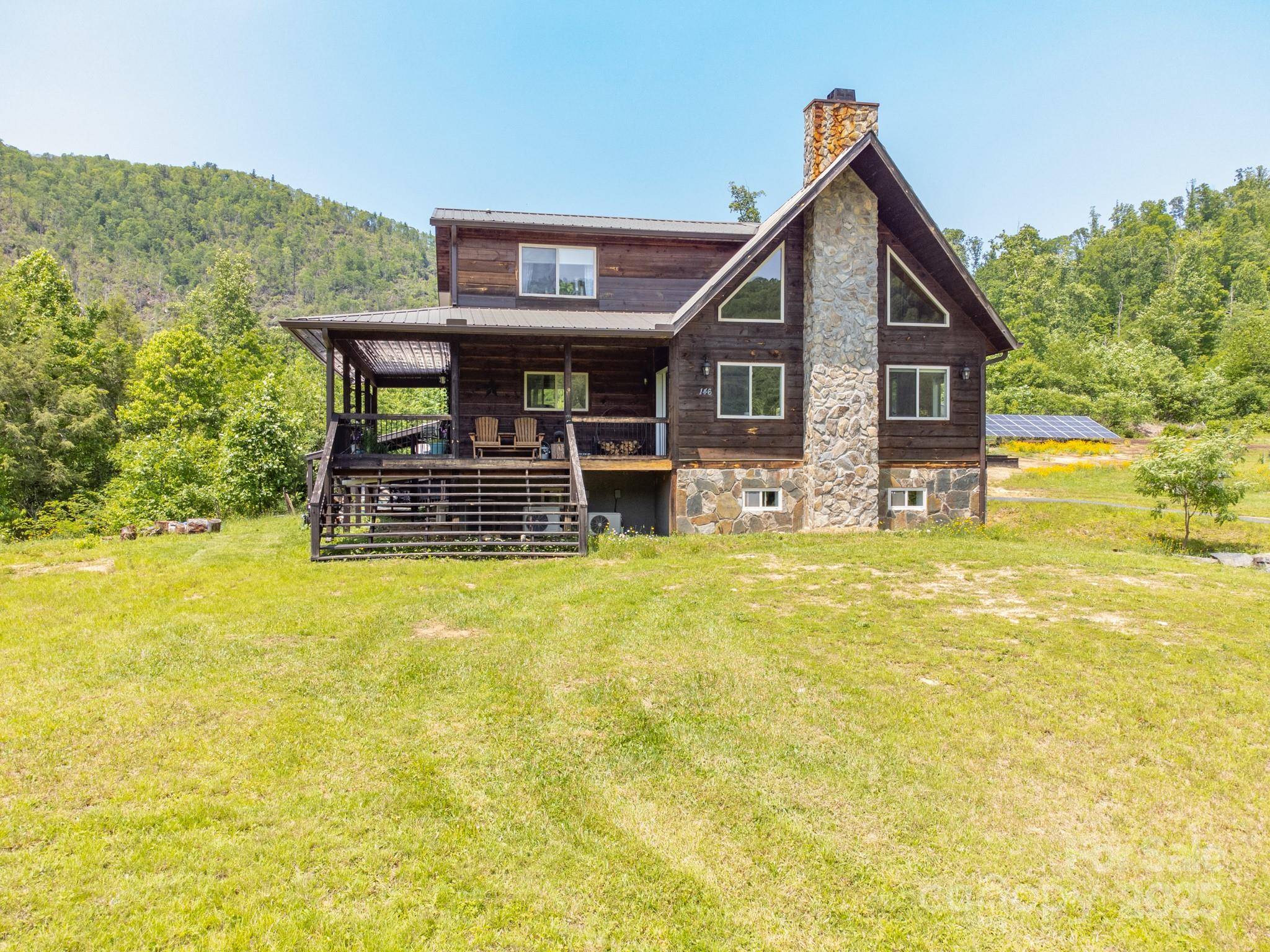 Green Mountain, NC 28740,146 W Green Briar LN