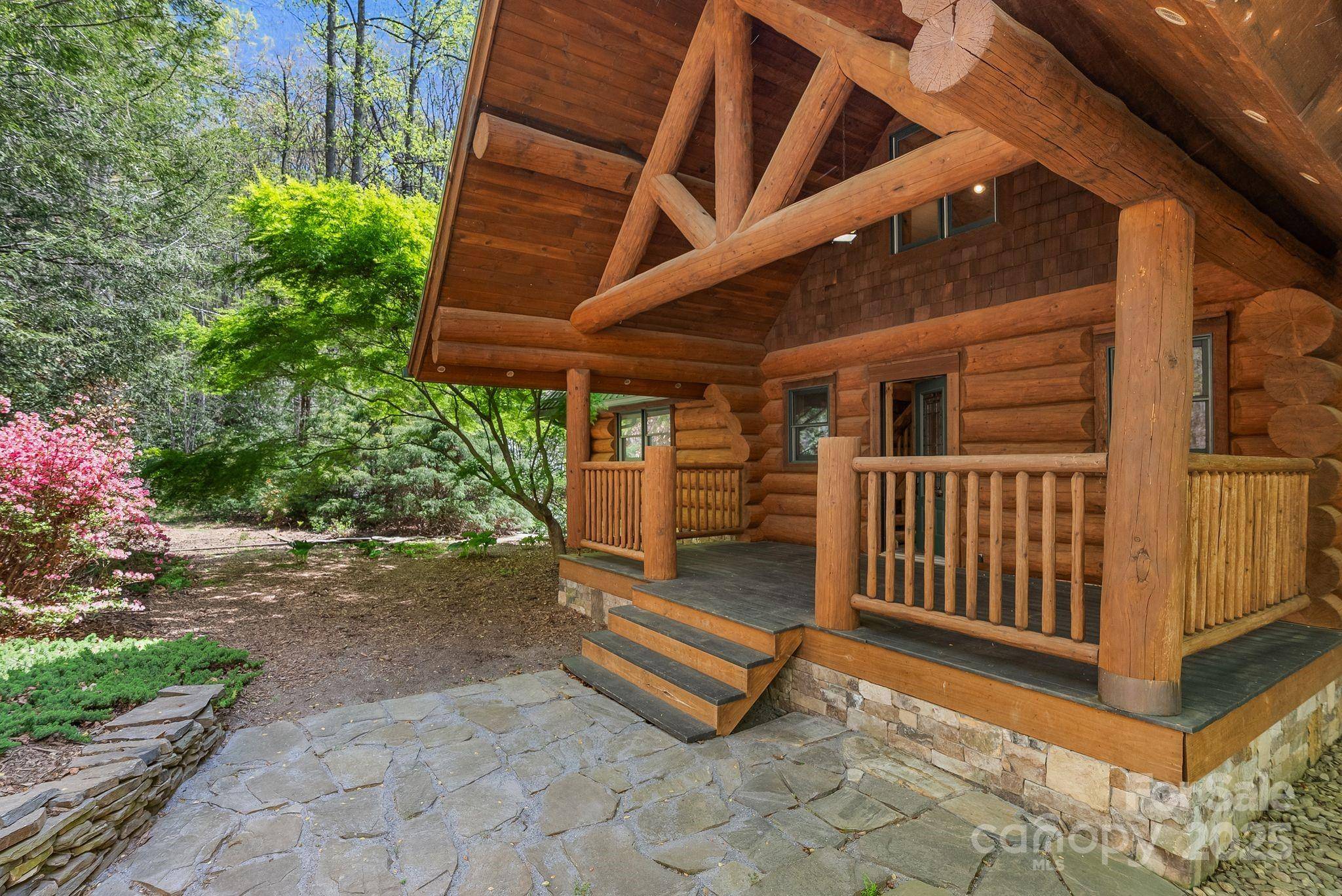 Asheville, NC 28803,32 Indian Knob RD