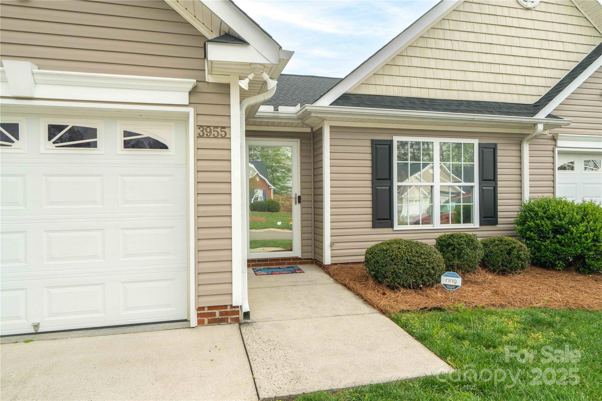 Winston Salem, NC 27127,3955 Creekside CT