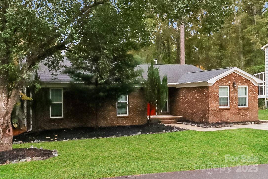 Rock Hill, SC 29732,4989 Post Oak LN