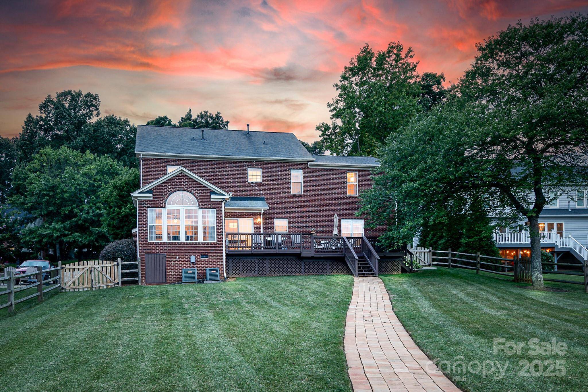 Mooresville, NC 28117,220 Chandeleur DR
