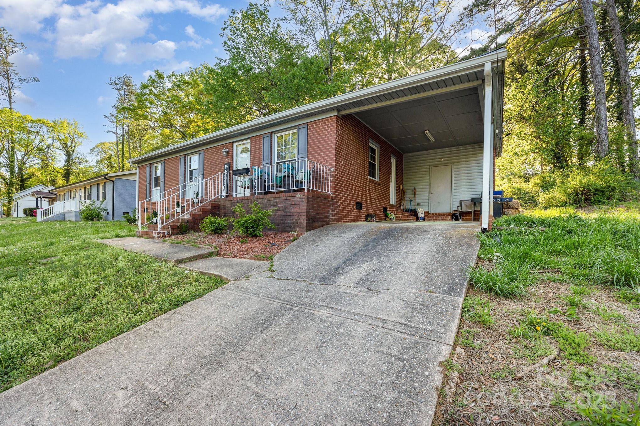 Salisbury, NC 28144,1131 Laurel ST