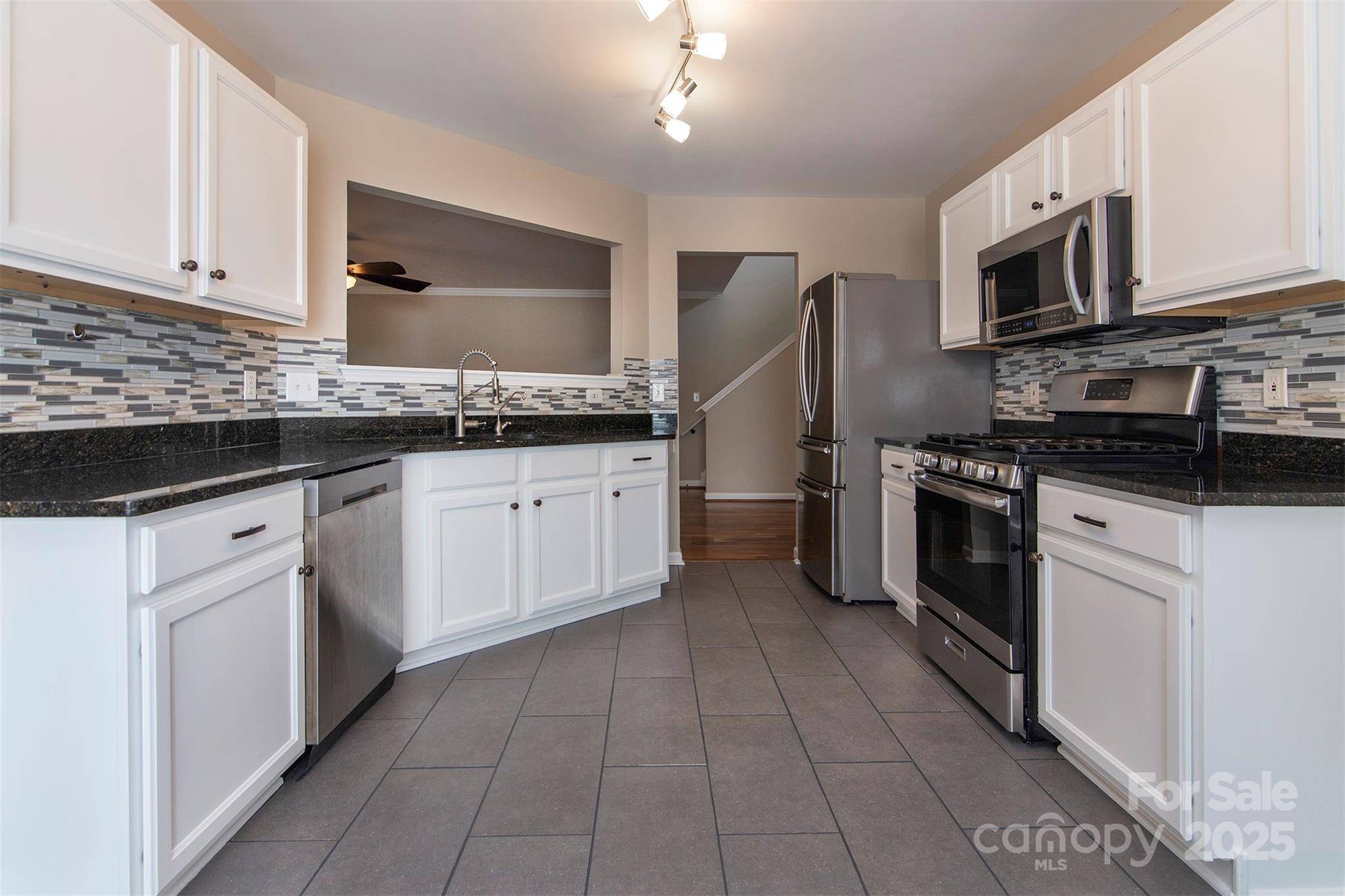 Charlotte, NC 28269,8607 Cedardale Ridge CT
