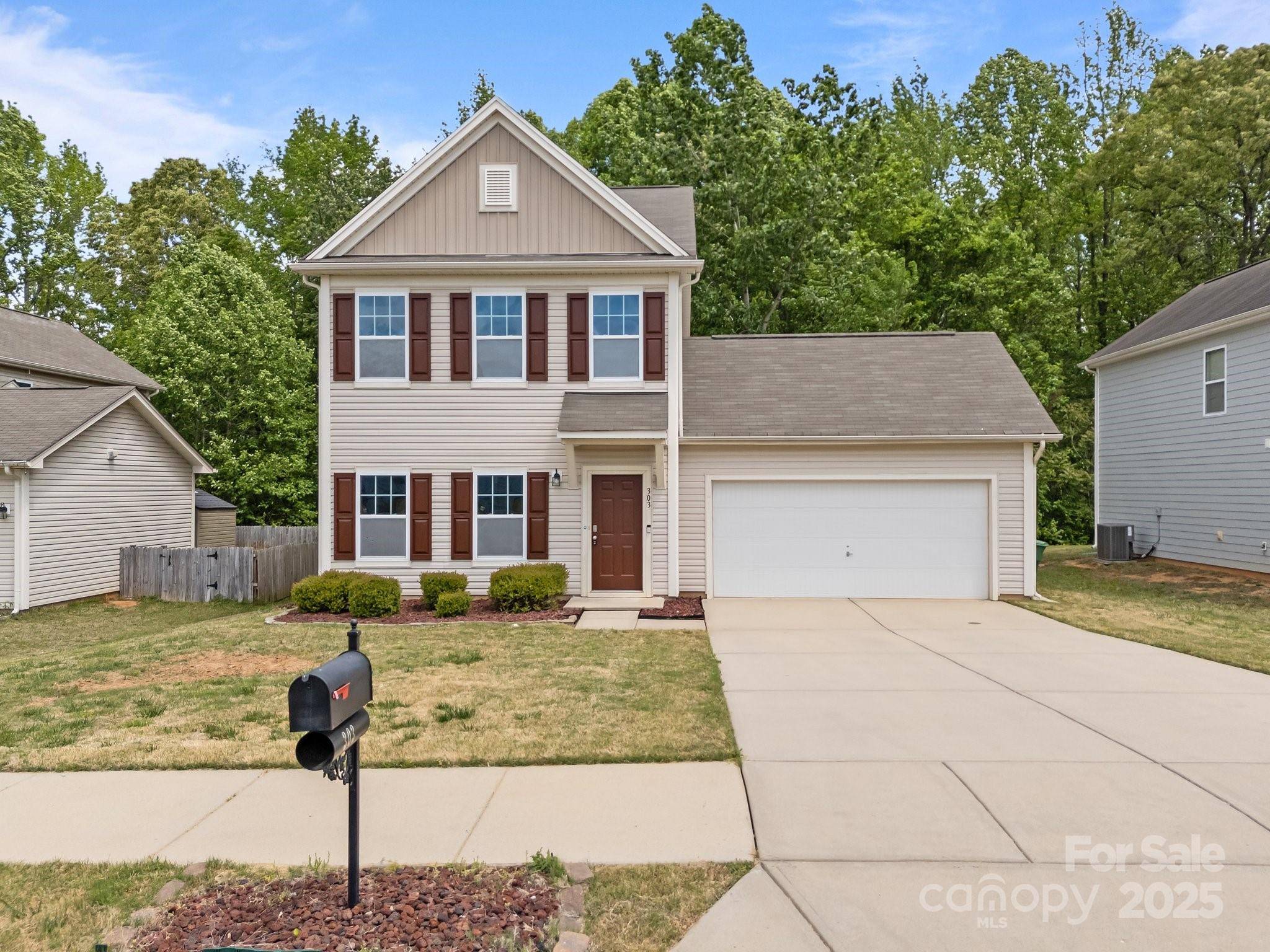 Landis, NC 28088,303 Landis Oak WAY